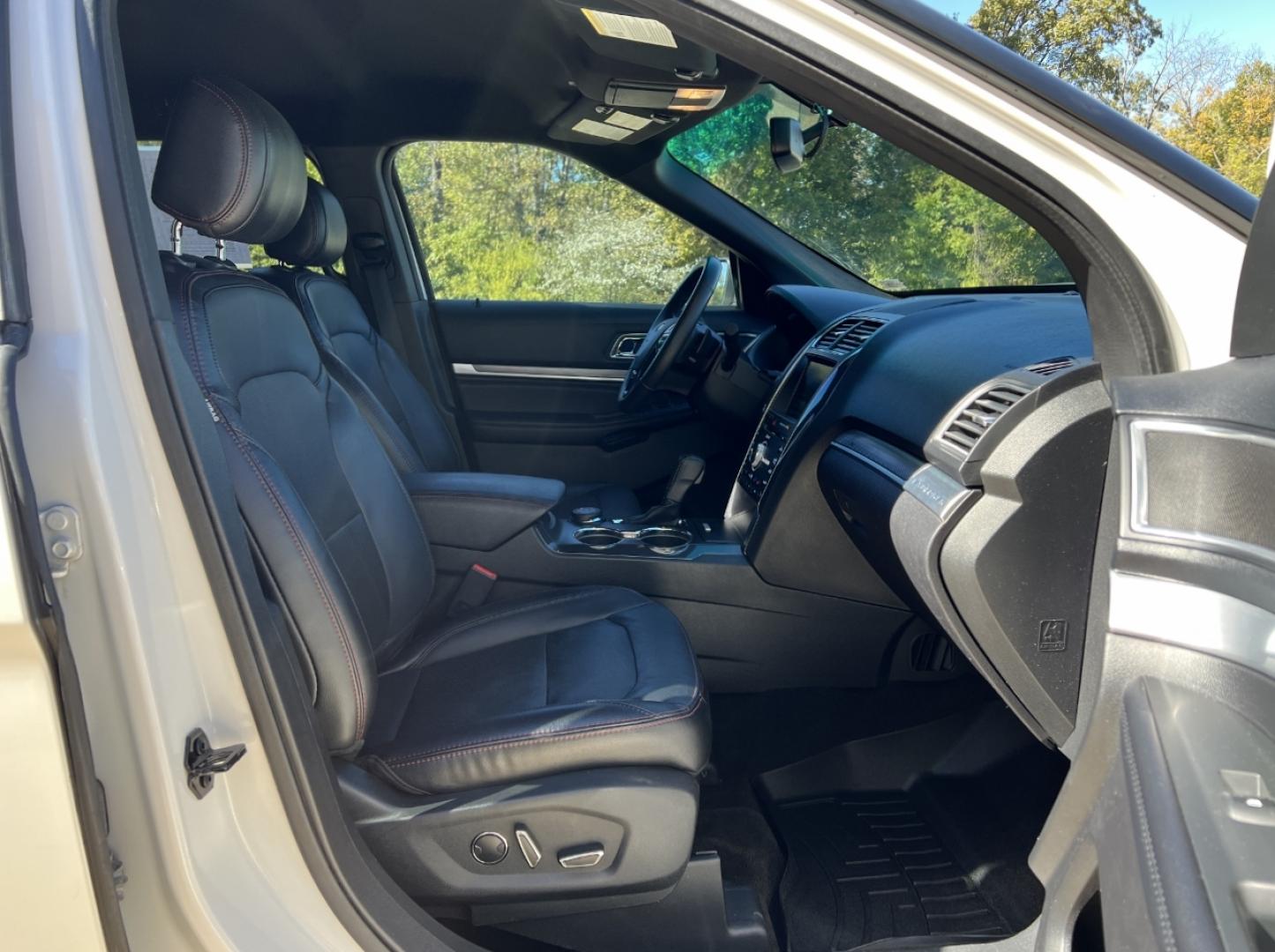 2016 WHITE /Black Leather Ford Explorer Sport 4WD (1FM5K8GT6GG) with an 3.5L V6 engine, Automatic transmission, located at 2990 Old Orchard Rd., Jackson, MO, 63755, 37.354214, -89.612106 - 2016 Ford Explorer Sport 142xxx miles 4 Wheel Drive 3.5L V6 Automatic Leather 3rd Row Navigation Power/Heated/Cooled Seats Heated Seats Backup Camera Bluetooth Remote Start Cruise Power Windows/Locks/Mirrors We have financing available and we accept trades! Fill out a credit applicati - Photo#17