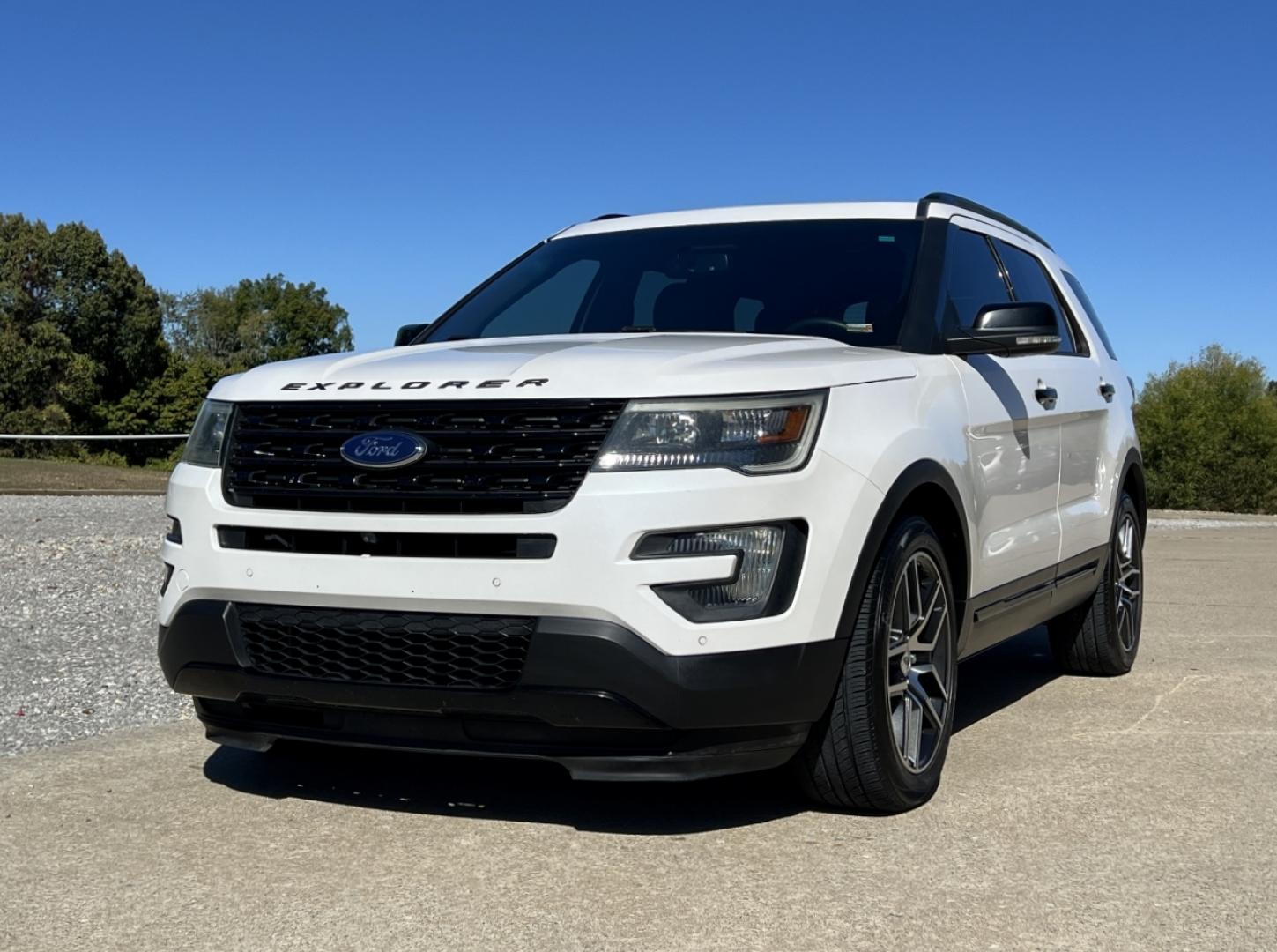2016 WHITE /Black Leather Ford Explorer Sport 4WD (1FM5K8GT6GG) with an 3.5L V6 engine, Automatic transmission, located at 2990 Old Orchard Rd., Jackson, MO, 63755, 37.354214, -89.612106 - 2016 Ford Explorer Sport 142xxx miles 4 Wheel Drive 3.5L V6 Automatic Leather 3rd Row Navigation Power/Heated/Cooled Seats Heated Seats Backup Camera Bluetooth Remote Start Cruise Power Windows/Locks/Mirrors We have financing available and we accept trades! Fill out a credit applicati - Photo#7