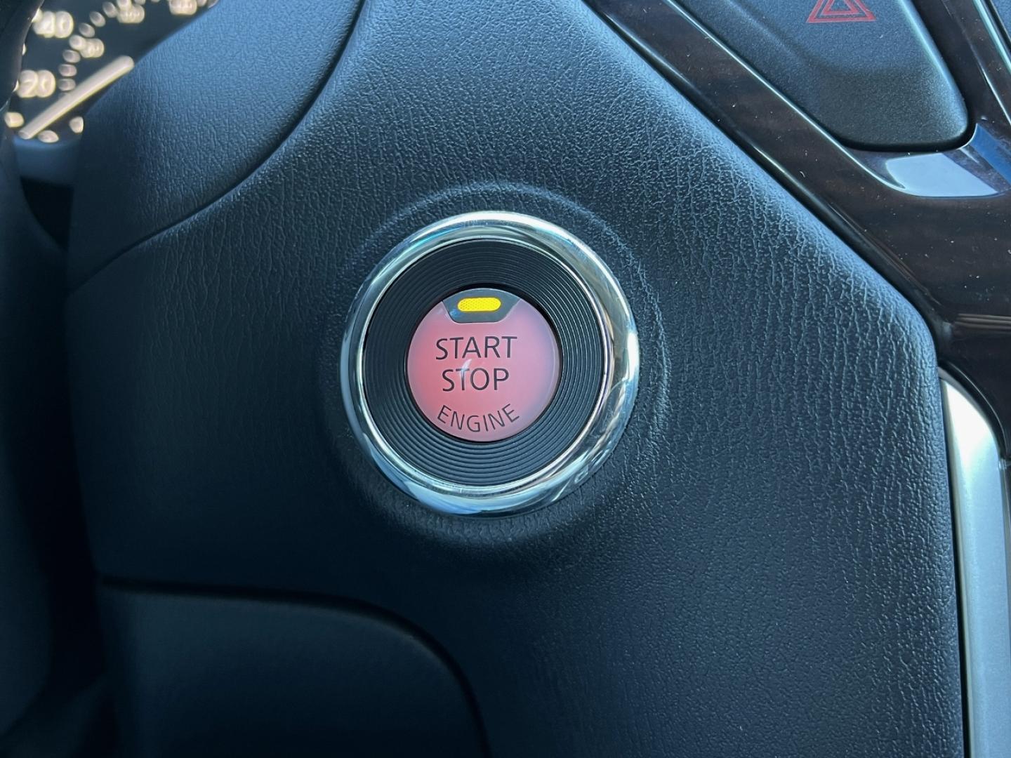 2015 SILVER /Black Leather Nissan Pathfinder Platinum 4WD (5N1AR2MM1FC) with an 3.5L V6 engine, Continuously Variable Transmission transmission, located at 2990 Old Orchard Rd., Jackson, MO, 63755, 37.354214, -89.612106 - 2015 Nissan Platinum 148xxx miles 4 Wheel Drive 3.5L V6 Automatic Leather 3rd Row Navigation Rear Entertainment Power/Heated/Cooled Seats Heated Rear Seats Heated Steering Wheel Backup Camera Sunroof Bluetooth Remote Start Cruise Power Windows/Locks/Mirrors We have financing availa - Photo#30