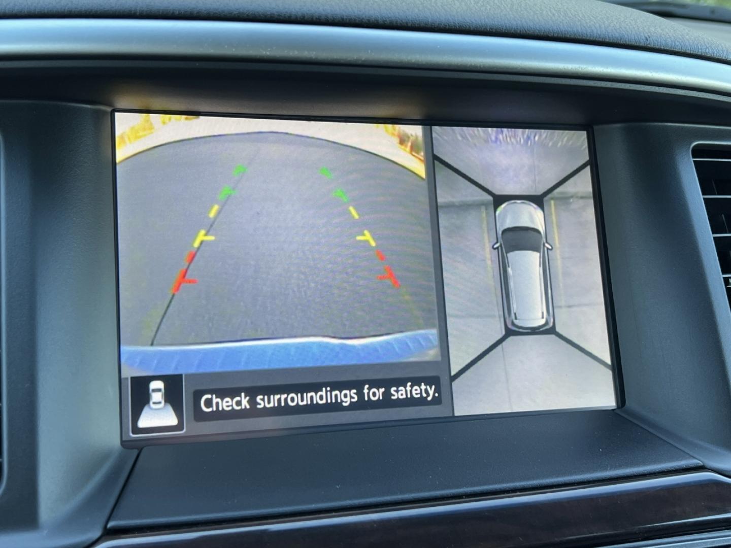 2015 SILVER /Black Leather Nissan Pathfinder Platinum 4WD (5N1AR2MM1FC) with an 3.5L V6 engine, Continuously Variable Transmission transmission, located at 2990 Old Orchard Rd., Jackson, MO, 63755, 37.354214, -89.612106 - 2015 Nissan Platinum 148xxx miles 4 Wheel Drive 3.5L V6 Automatic Leather 3rd Row Navigation Rear Entertainment Power/Heated/Cooled Seats Heated Rear Seats Heated Steering Wheel Backup Camera Sunroof Bluetooth Remote Start Cruise Power Windows/Locks/Mirrors We have financing availa - Photo#4