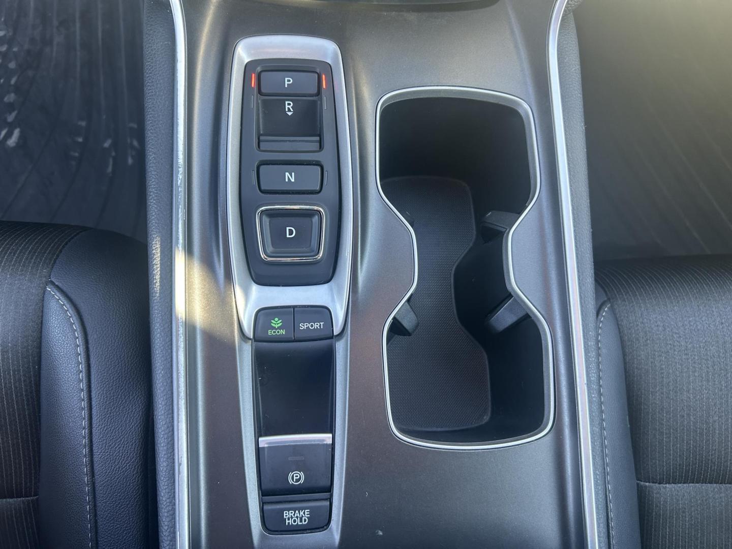 2020 BLACK /Black Honda Accord Sport 2.0T (1HGCV2F39LA) with an 2.0L L4 DOHC 16V TURBO engine, Automatic transmission, located at 506 S. Kingshighway, Cape Girardeau, MO, 63703, (573) 235-5000, 37.294991, -89.553635 - 2020 Honda Accord 60xxx miles *One Owner* Front Wheel Drive 2.0L 4 Cyl. Automatic Heated Seats Remote Start Bluetooth Back Up Camera Sunroof Cruise Power Windows/Locks/Mirrors We have financing available and we accept trades! Fill out a credit application on our website or come by today - Photo#24