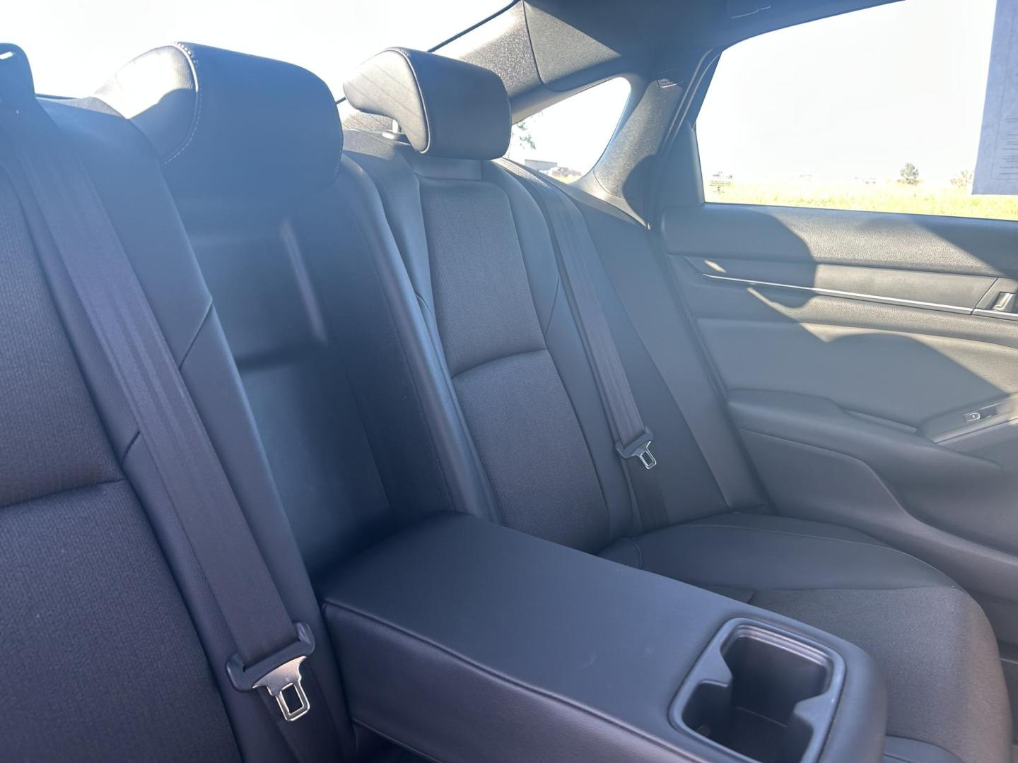 2020 BLACK /Black Honda Accord Sport 2.0T (1HGCV2F39LA) with an 2.0L L4 DOHC 16V TURBO engine, Automatic transmission, located at 506 S. Kingshighway, Cape Girardeau, MO, 63703, (573) 235-5000, 37.294991, -89.553635 - 2020 Honda Accord 60xxx miles *One Owner* Front Wheel Drive 2.0L 4 Cyl. Automatic Heated Seats Remote Start Bluetooth Back Up Camera Sunroof Cruise Power Windows/Locks/Mirrors We have financing available and we accept trades! Fill out a credit application on our website or come by today - Photo#21