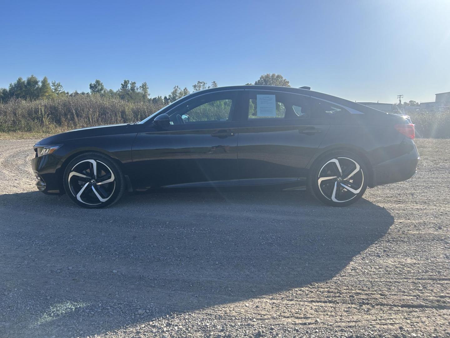 2020 BLACK /Black Honda Accord Sport 2.0T (1HGCV2F39LA) with an 2.0L L4 DOHC 16V TURBO engine, Automatic transmission, located at 506 S. Kingshighway, Cape Girardeau, MO, 63703, (573) 235-5000, 37.294991, -89.553635 - 2020 Honda Accord 60xxx miles *One Owner* Front Wheel Drive 2.0L 4 Cyl. Automatic Heated Seats Remote Start Bluetooth Back Up Camera Sunroof Cruise Power Windows/Locks/Mirrors We have financing available and we accept trades! Fill out a credit application on our website or come by today - Photo#8