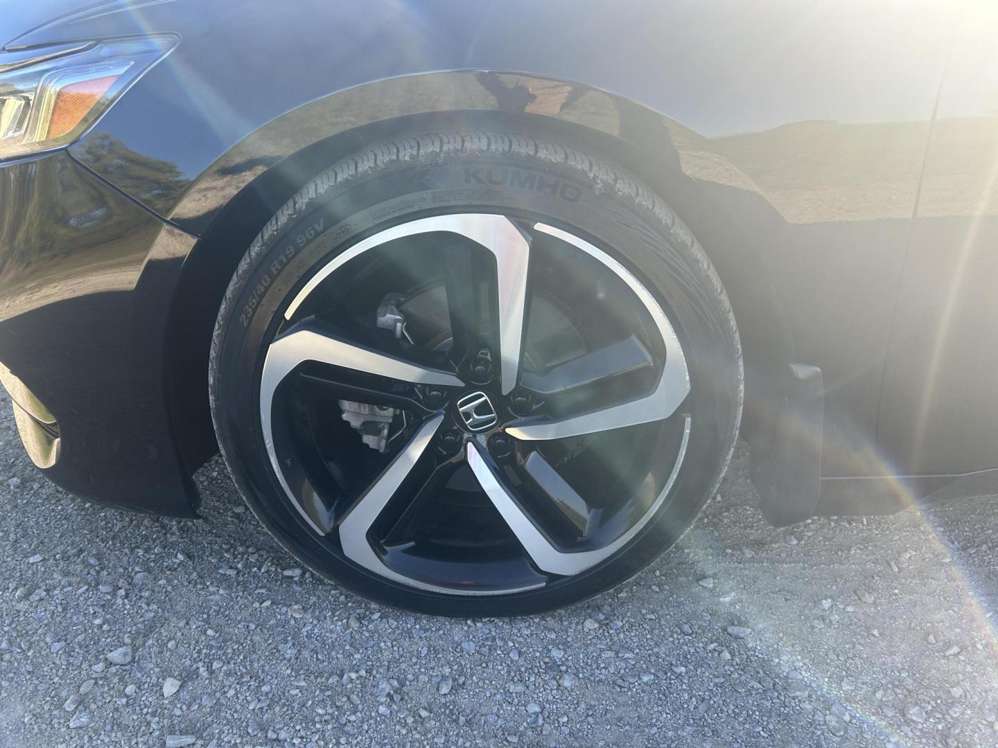 2020 BLACK /Black Honda Accord Sport 2.0T (1HGCV2F39LA) with an 2.0L L4 DOHC 16V TURBO engine, Automatic transmission, located at 506 S. Kingshighway, Cape Girardeau, MO, 63703, (573) 235-5000, 37.294991, -89.553635 - 2020 Honda Accord 60xxx miles *One Owner* Front Wheel Drive 2.0L 4 Cyl. Automatic Heated Seats Remote Start Bluetooth Back Up Camera Sunroof Cruise Power Windows/Locks/Mirrors We have financing available and we accept trades! Fill out a credit application on our website or come by today - Photo#38