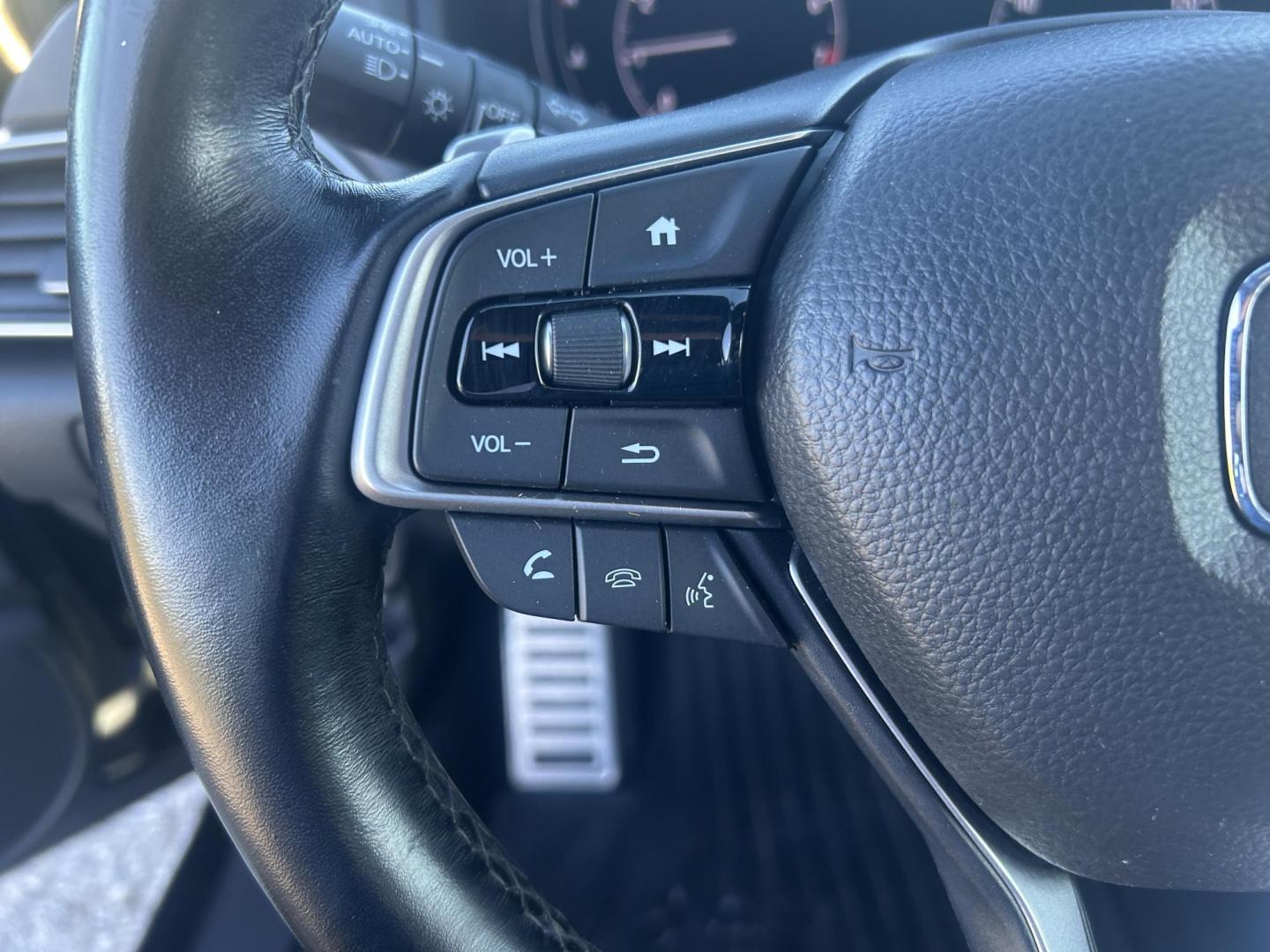 2020 BLACK /Black Honda Accord Sport 2.0T (1HGCV2F39LA) with an 2.0L L4 DOHC 16V TURBO engine, Automatic transmission, located at 506 S. Kingshighway, Cape Girardeau, MO, 63703, (573) 235-5000, 37.294991, -89.553635 - 2020 Honda Accord 60xxx miles *One Owner* Front Wheel Drive 2.0L 4 Cyl. Automatic Heated Seats Remote Start Bluetooth Back Up Camera Sunroof Cruise Power Windows/Locks/Mirrors We have financing available and we accept trades! Fill out a credit application on our website or come by today - Photo#30