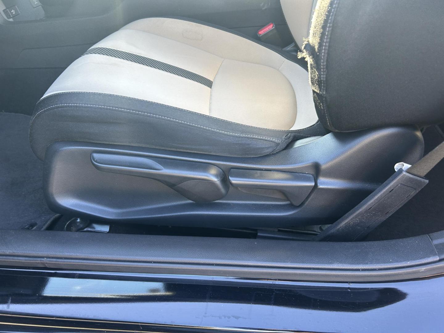 2016 BLACK /Tan Honda Civic LX-P Coupe CVT (2HGFC4B05GH) with an 2.0L L4 DOHC 16V engine, CVT transmission, located at 506 S. Kingshighway, Cape Girardeau, MO, 63703, (573) 235-5000, 37.294991, -89.553635 - 2016 Honda Civic LX-P Coupe Only 64xxx miles Front Wheel Drive 2.0L 4 Cyl. Automatic Sunroof Backup Camera Bluetooth Remote Start Cruise Power Windows/Locks/Mirrors We have financing available and we accept trades! Fill out a credit application on our website or come by today! If you hav - Photo#4