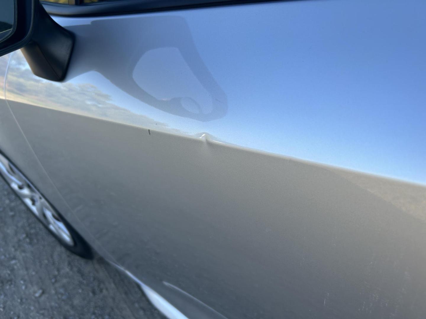 2020 SILVER /Gray Toyota Corolla LE (JTDEPRAEXLJ) with an 1.8L L4 DOHC 16V engine, CVT transmission, located at 506 S. Kingshighway, Cape Girardeau, MO, 63703, (573) 235-5000, 37.294991, -89.553635 - 2020 Toyota Corolla LE 143xxx miles Front Wheel Drive 1.8L 4 Cyl. Automatic Cruise Bluetooth Dual Climate Backup Camera Power Windows/Locks/Mirrors We have financing available and we accept trades! Fill out a credit application on our website or come by today! If you have any questions, g - Photo#38