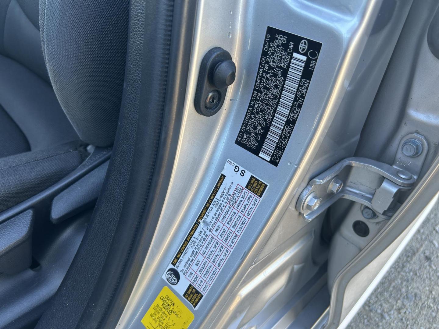 2020 SILVER /Gray Toyota Corolla LE (JTDEPRAEXLJ) with an 1.8L L4 DOHC 16V engine, CVT transmission, located at 506 S. Kingshighway, Cape Girardeau, MO, 63703, (573) 235-5000, 37.294991, -89.553635 - 2020 Toyota Corolla LE 143xxx miles Front Wheel Drive 1.8L 4 Cyl. Automatic Cruise Bluetooth Dual Climate Backup Camera Power Windows/Locks/Mirrors We have financing available and we accept trades! Fill out a credit application on our website or come by today! If you have any questions, g - Photo#33