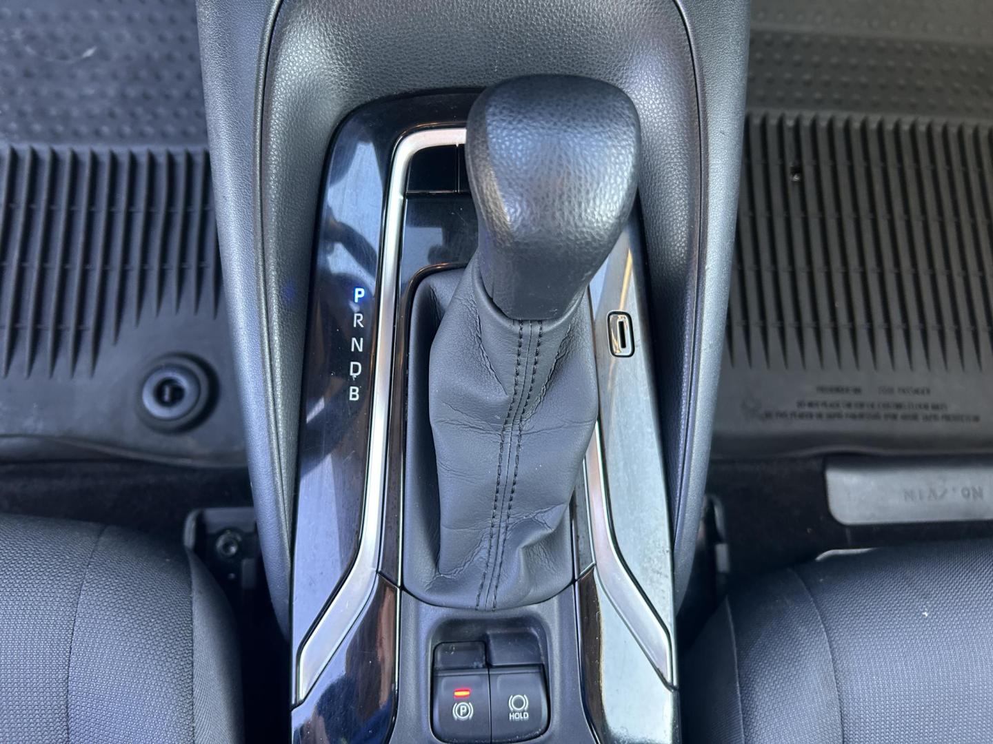 2020 SILVER /Gray Toyota Corolla LE (JTDEPRAEXLJ) with an 1.8L L4 DOHC 16V engine, CVT transmission, located at 506 S. Kingshighway, Cape Girardeau, MO, 63703, (573) 235-5000, 37.294991, -89.553635 - 2020 Toyota Corolla LE 143xxx miles Front Wheel Drive 1.8L 4 Cyl. Automatic Cruise Bluetooth Dual Climate Backup Camera Power Windows/Locks/Mirrors We have financing available and we accept trades! Fill out a credit application on our website or come by today! If you have any questions, g - Photo#29