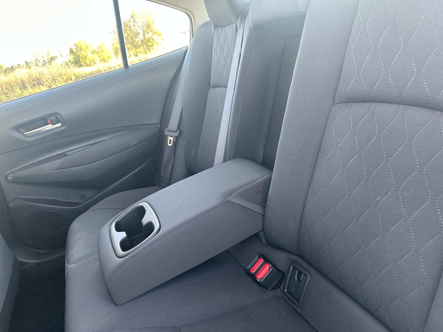 2020 SILVER /Gray Toyota Corolla LE (JTDEPRAEXLJ) with an 1.8L L4 DOHC 16V engine, CVT transmission, located at 506 S. Kingshighway, Cape Girardeau, MO, 63703, (573) 235-5000, 37.294991, -89.553635 - 2020 Toyota Corolla LE 143xxx miles Front Wheel Drive 1.8L 4 Cyl. Automatic Cruise Bluetooth Dual Climate Backup Camera Power Windows/Locks/Mirrors We have financing available and we accept trades! Fill out a credit application on our website or come by today! If you have any questions, g - Photo#21