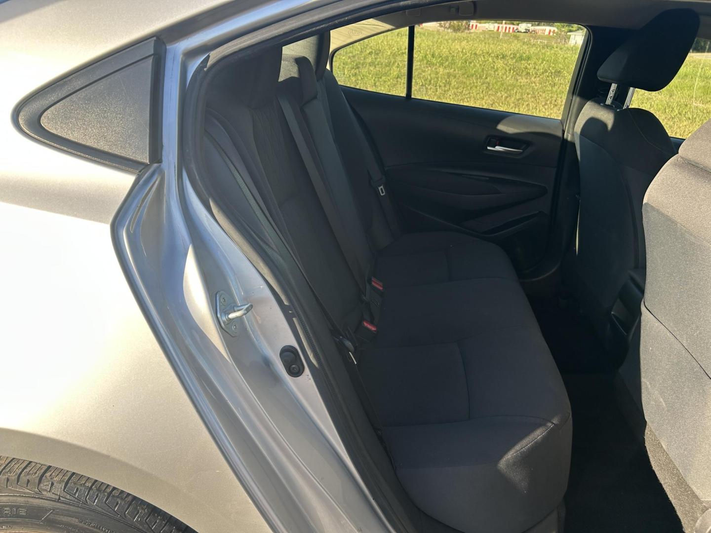 2020 SILVER /Gray Toyota Corolla LE (JTDEPRAEXLJ) with an 1.8L L4 DOHC 16V engine, CVT transmission, located at 506 S. Kingshighway, Cape Girardeau, MO, 63703, (573) 235-5000, 37.294991, -89.553635 - 2020 Toyota Corolla LE 143xxx miles Front Wheel Drive 1.8L 4 Cyl. Automatic Cruise Bluetooth Dual Climate Backup Camera Power Windows/Locks/Mirrors We have financing available and we accept trades! Fill out a credit application on our website or come by today! If you have any questions, g - Photo#23