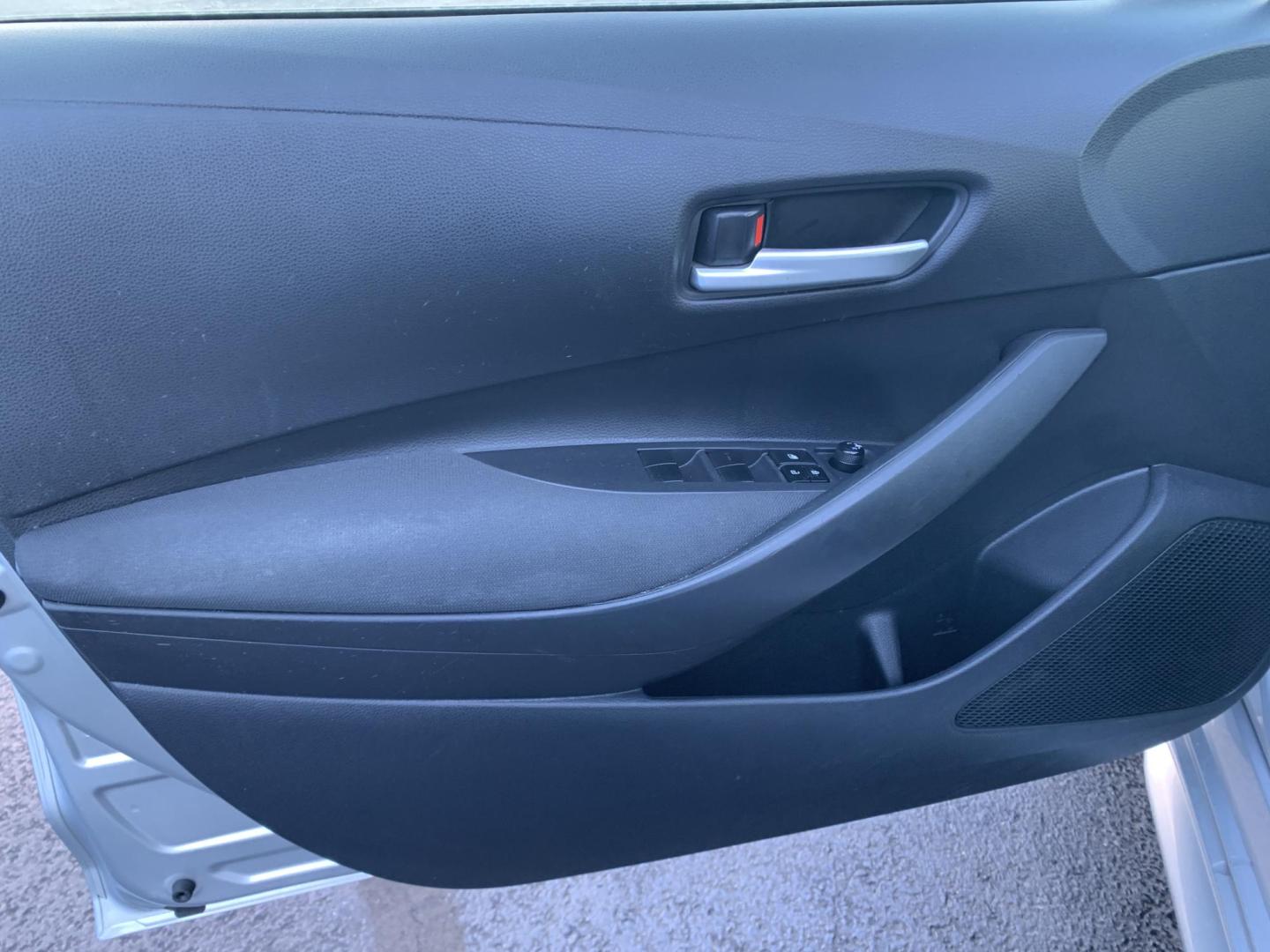 2020 SILVER /Gray Toyota Corolla LE (JTDEPRAEXLJ) with an 1.8L L4 DOHC 16V engine, CVT transmission, located at 506 S. Kingshighway, Cape Girardeau, MO, 63703, (573) 235-5000, 37.294991, -89.553635 - 2020 Toyota Corolla LE 143xxx miles Front Wheel Drive 1.8L 4 Cyl. Automatic Cruise Bluetooth Dual Climate Backup Camera Power Windows/Locks/Mirrors We have financing available and we accept trades! Fill out a credit application on our website or come by today! If you have any questions, g - Photo#10