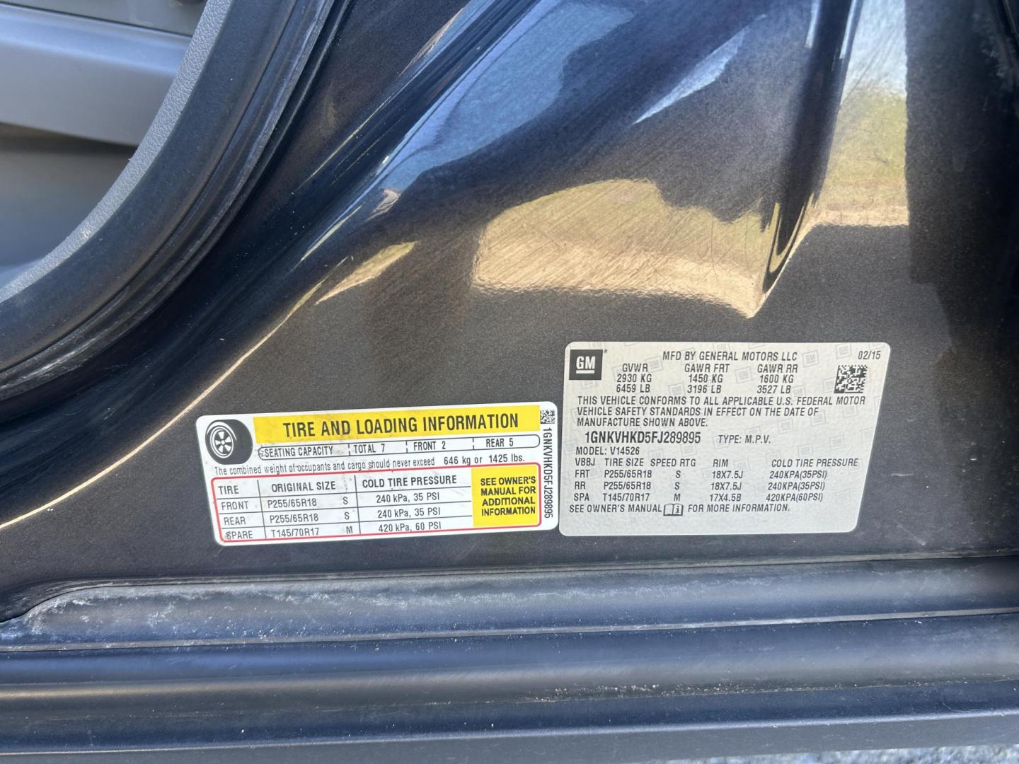 2015 GRAY /Gray Chevrolet Traverse 2LT AWD (1GNKVHKD5FJ) with an 3.6L V6 DOHC 24V engine, Automatic transmission, located at 506 S. Kingshighway, Cape Girardeau, MO, 63703, (573) 235-5000, 37.294991, -89.553635 - 2015 Chevrolet Traverse 2LT 127xxx miles Front Wheel Drive 3.6L V6 Automatic Leather 3rd Row Navigation Rear Entertainment Power/Heated Seats Heated Steering Wheel Backup Camera Sunroof/Moonroof Bluetooth Remote Start Cruise Power Windows/Locks/Mirrors We have financing available an - Photo#33