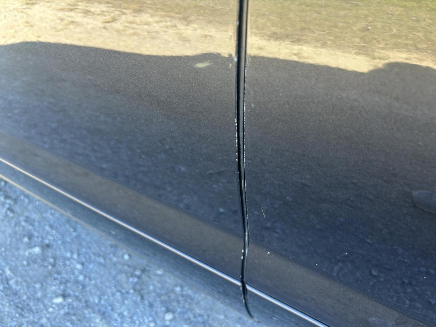 2015 GRAY /Gray Chevrolet Traverse 2LT AWD (1GNKVHKD5FJ) with an 3.6L V6 DOHC 24V engine, Automatic transmission, located at 506 S. Kingshighway, Cape Girardeau, MO, 63703, (573) 235-5000, 37.294991, -89.553635 - 2015 Chevrolet Traverse 2LT 127xxx miles Front Wheel Drive 3.6L V6 Automatic Leather 3rd Row Navigation Rear Entertainment Power/Heated Seats Heated Steering Wheel Backup Camera Sunroof/Moonroof Bluetooth Remote Start Cruise Power Windows/Locks/Mirrors We have financing available an - Photo#41