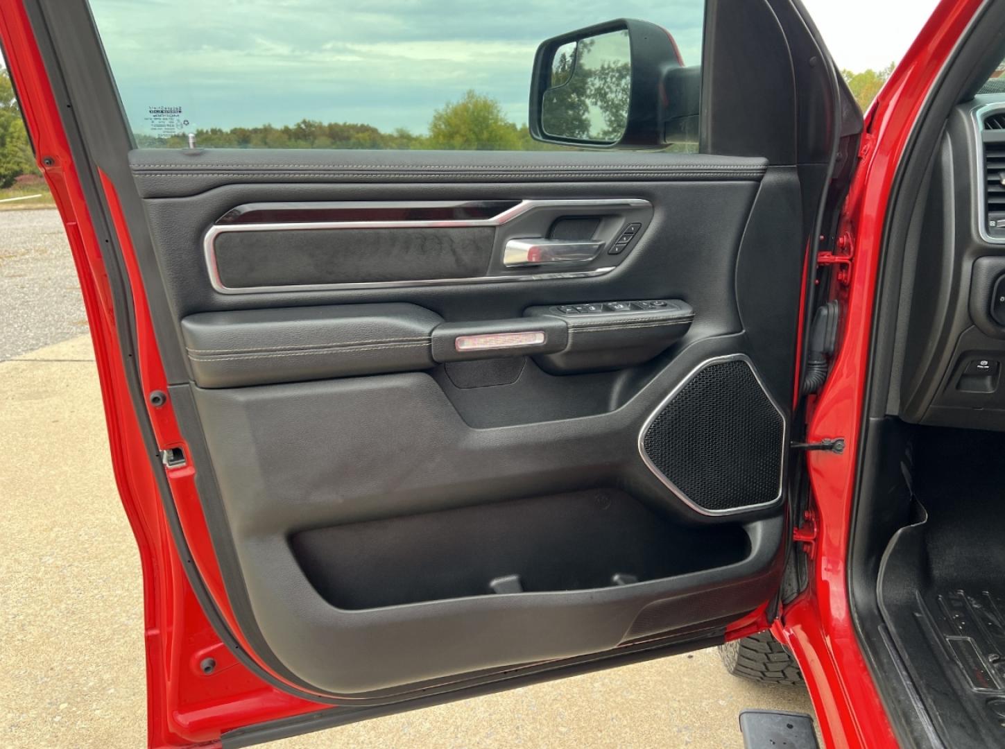 2019 RED /Black Leather RAM 1500 Laramie Crew Cab SWB 4WD (1C6SRFJT2KN) with an 5.7L V8 HEMI engine, Automatic transmission, located at 2990 Old Orchard Rd., Jackson, MO, 63755, 37.354214, -89.612106 - 2019 Ram 1500 Laramie 125xxx miles 4x4 5.7L V8 HEMI Automatic Leather Power/Heated/Cooled Seats Heated Steering Wheel Backup Camera Sunroof Bluetooth Remote Start Cruise Power Windows/Locks/Mirrors We have financing available and we accept trades! Fill out a credit application on our w - Photo#15