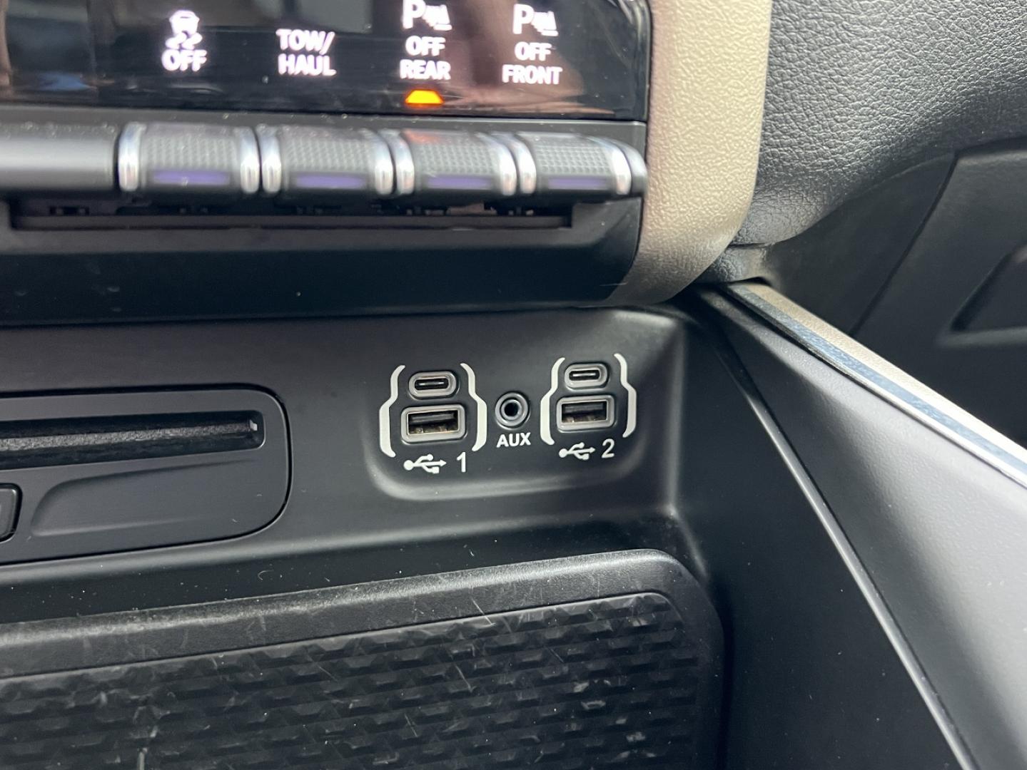 2019 RED /Black Leather RAM 1500 Laramie Crew Cab SWB 4WD (1C6SRFJT2KN) with an 5.7L V8 HEMI engine, Automatic transmission, located at 2990 Old Orchard Rd., Jackson, MO, 63755, 37.354214, -89.612106 - 2019 Ram 1500 Laramie 125xxx miles 4x4 5.7L V8 HEMI Automatic Leather Power/Heated/Cooled Seats Heated Steering Wheel Backup Camera Sunroof Bluetooth Remote Start Cruise Power Windows/Locks/Mirrors We have financing available and we accept trades! Fill out a credit application on our w - Photo#30