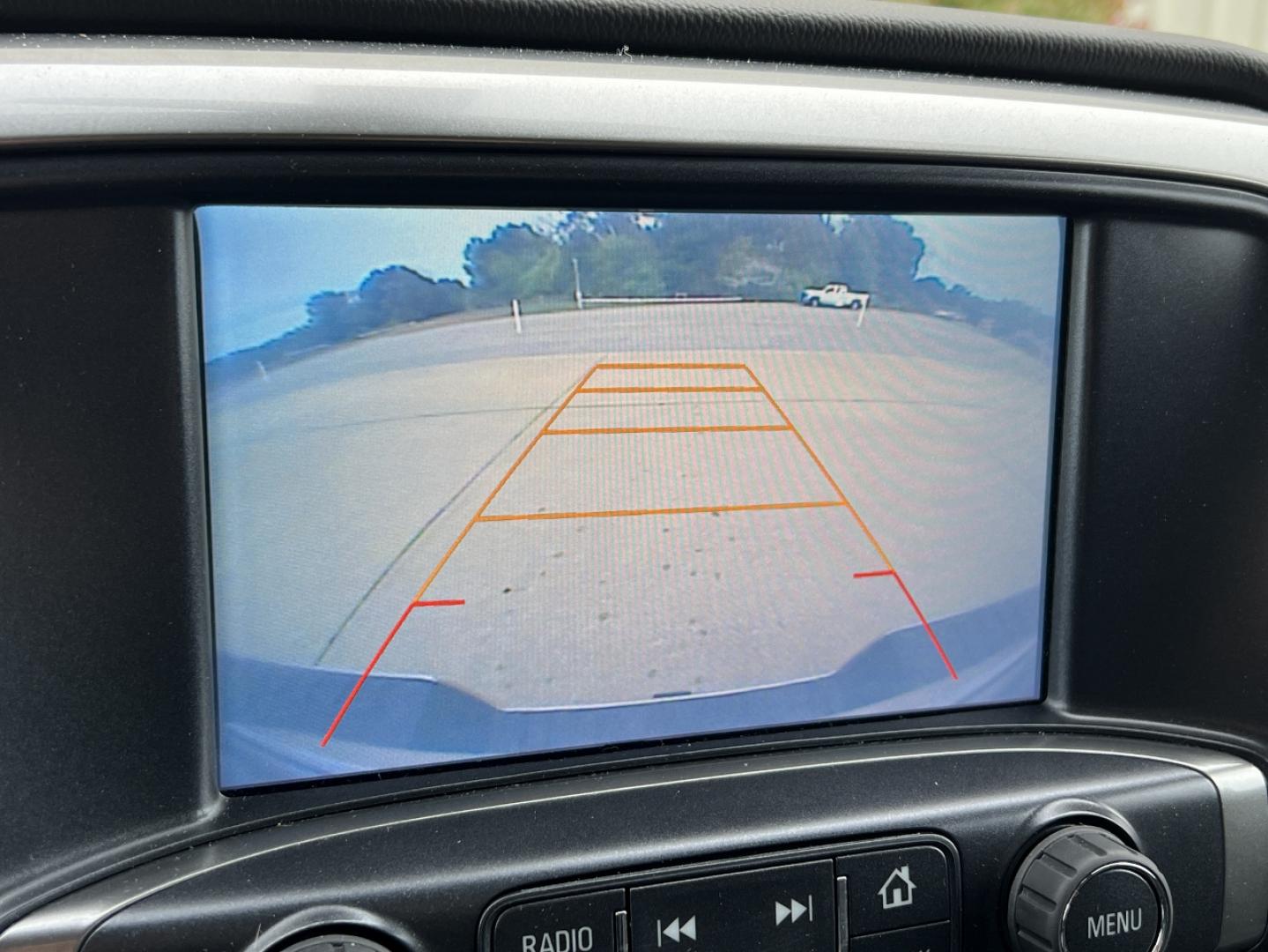 2017 GRAY /Black Cloth Chevrolet Silverado 1500 LT Crew Cab 4WD (3GCUKREC5HG) with an 5.3L V8 engine, Automatic transmission, located at 2990 Old Orchard Rd., Jackson, MO, 63755, 37.354214, -89.612106 - 2017 Chevrolet Silverado 1500 LT 126xxx miles 4x4 5.3L V8 Automatic Backup Camera Bluetooth Remote Start Cruise Power Windows/Locks/Mirrors We have financing available and we accept trades! Fill out a credit application on our website or come by today! If you have any questions, give us a - Photo#3