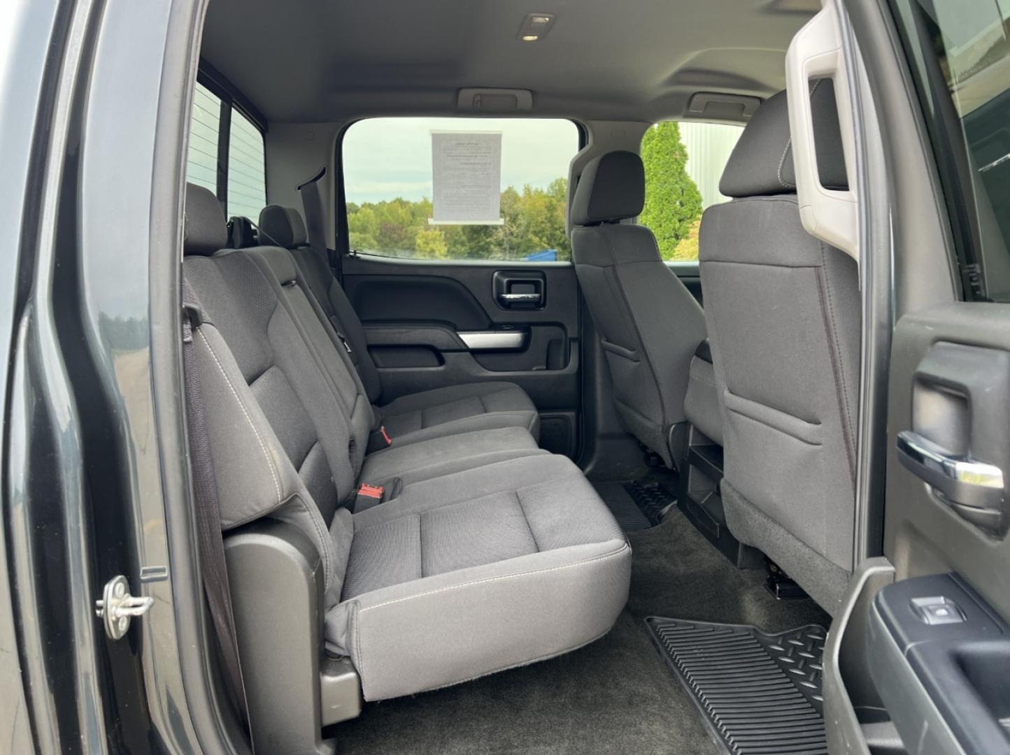 2017 GRAY /Black Cloth Chevrolet Silverado 1500 LT Crew Cab 4WD (3GCUKREC5HG) with an 5.3L V8 engine, Automatic transmission, located at 2990 Old Orchard Rd., Jackson, MO, 63755, 37.354214, -89.612106 - 2017 Chevrolet Silverado 1500 LT 126xxx miles 4x4 5.3L V8 Automatic Backup Camera Bluetooth Remote Start Cruise Power Windows/Locks/Mirrors We have financing available and we accept trades! Fill out a credit application on our website or come by today! If you have any questions, give us a - Photo#18