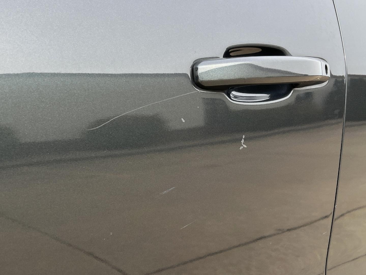 2017 GRAY /Black Cloth Chevrolet Silverado 1500 LT Crew Cab 4WD (3GCUKREC5HG) with an 5.3L V8 engine, Automatic transmission, located at 2990 Old Orchard Rd., Jackson, MO, 63755, 37.354214, -89.612106 - 2017 Chevrolet Silverado 1500 LT 126xxx miles 4x4 5.3L V8 Automatic Backup Camera Bluetooth Remote Start Cruise Power Windows/Locks/Mirrors We have financing available and we accept trades! Fill out a credit application on our website or come by today! If you have any questions, give us a - Photo#42