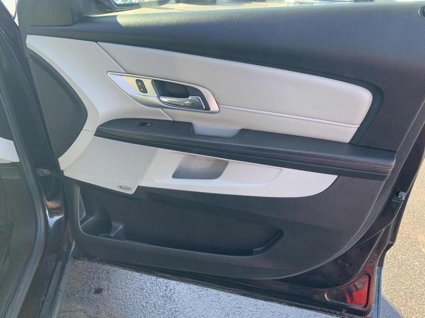 2017 GRAY /Black/Tan Leather GMC Terrain SLT AWD (2GKFLUEK8H6) with an 2.4L 4 Cyl. engine, Automatic transmission, located at 506 S. Kingshighway, Cape Girardeau, MO, 63703, (573) 235-5000, 37.294991, -89.553635 - 2017 GMC Terrain SLT 1-Owner 166xxx miles All Wheel Drive 2.4L 4 Cyl. Automatic Leather Backup Camera Power Driver Seat Heated Seats Bluetooth Remote Start Cruise Power Windows/Locks/Mirrors We have financing available and we accept trades! Fill out a credit application on our website - Photo#13