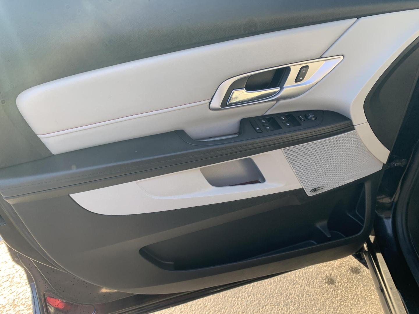 2017 GRAY /Black/Tan Leather GMC Terrain SLT AWD (2GKFLUEK8H6) with an 2.4L 4 Cyl. engine, Automatic transmission, located at 506 S. Kingshighway, Cape Girardeau, MO, 63703, (573) 235-5000, 37.294991, -89.553635 - 2017 GMC Terrain SLT 1-Owner 166xxx miles All Wheel Drive 2.4L 4 Cyl. Automatic Leather Backup Camera Power Driver Seat Heated Seats Bluetooth Remote Start Cruise Power Windows/Locks/Mirrors We have financing available and we accept trades! Fill out a credit application on our website - Photo#10