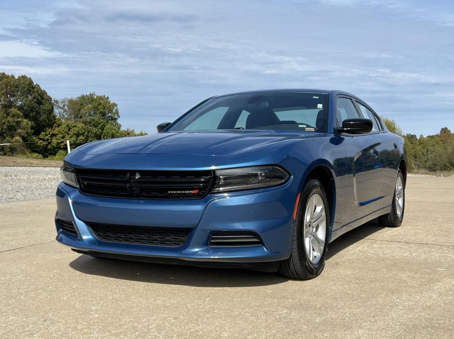 2023 BLUE /Black Cloth Dodge Charger SXT (2C3CDXBG3PH) with an 3.6L V6 engine, Automatic transmission, located at 506 S. Kingshighway, Cape Girardeau, MO, 63703, (573) 235-5000, 37.294991, -89.553635 - 2023 Dodge Charger SXT 1-Owner 74xxx miles Rear Wheel Drive 3.6L V6 Automatic Backup Camera Bluetooth Cruise Power Windows/Locks/Mirrors We have financing available and we accept trades! Fill out a credit application on our website or come by today! If you have any questions, give us a ca - Photo#3