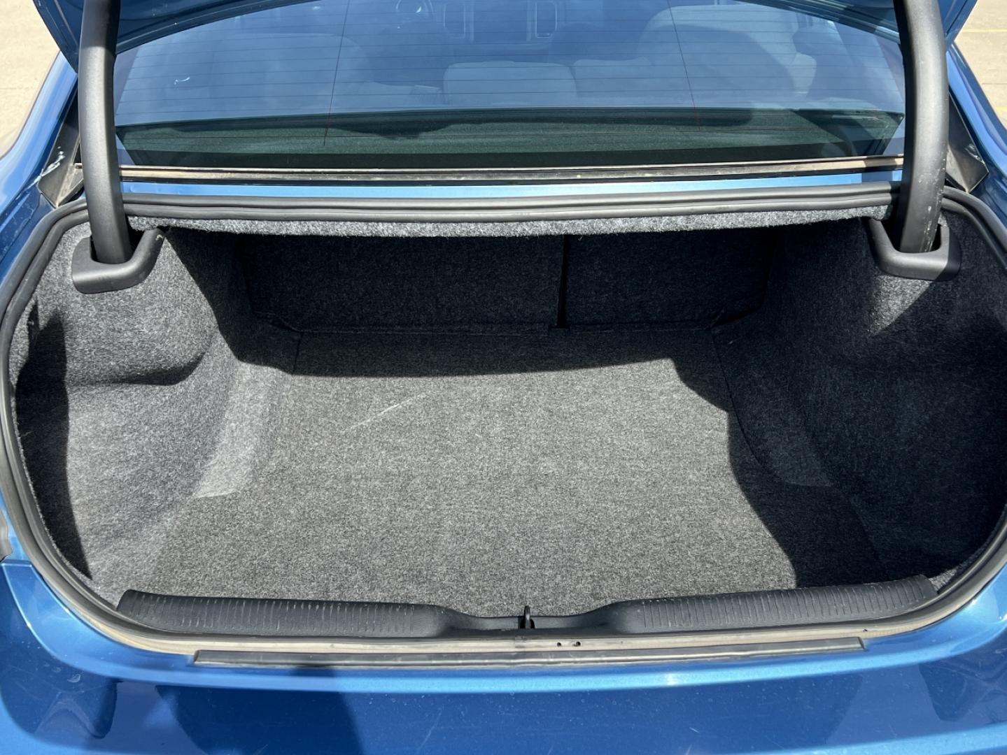 2023 BLUE /Black Cloth Dodge Charger SXT (2C3CDXBG3PH) with an 3.6L V6 engine, Automatic transmission, located at 506 S. Kingshighway, Cape Girardeau, MO, 63703, (573) 235-5000, 37.294991, -89.553635 - 2023 Dodge Charger SXT 1-Owner 74xxx miles Rear Wheel Drive 3.6L V6 Automatic Backup Camera Bluetooth Cruise Power Windows/Locks/Mirrors We have financing available and we accept trades! Fill out a credit application on our website or come by today! If you have any questions, give us a ca - Photo#16