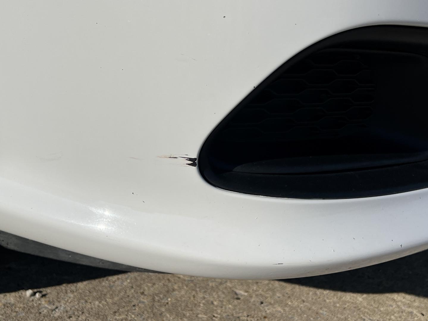 2015 WHITE /Black Cloth Dodge Grand Caravan SE (2C4RDGBG4FR) with an 3.6L V6 engine, Automatic transmission, located at 2990 Old Orchard Rd., Jackson, MO, 63755, 37.354214, -89.612106 - 2015 Dodge Grand Caravan SE 134xxx miles Front Wheel Drive 3.6L V6 Automatic 3rd Row Backup Camera Bluetooth Cruise Power Windows/Locks/Mirrors We have financing available and we accept trades! Fill out a credit application on our website or come by today! If you have any questions, give - Photo#36