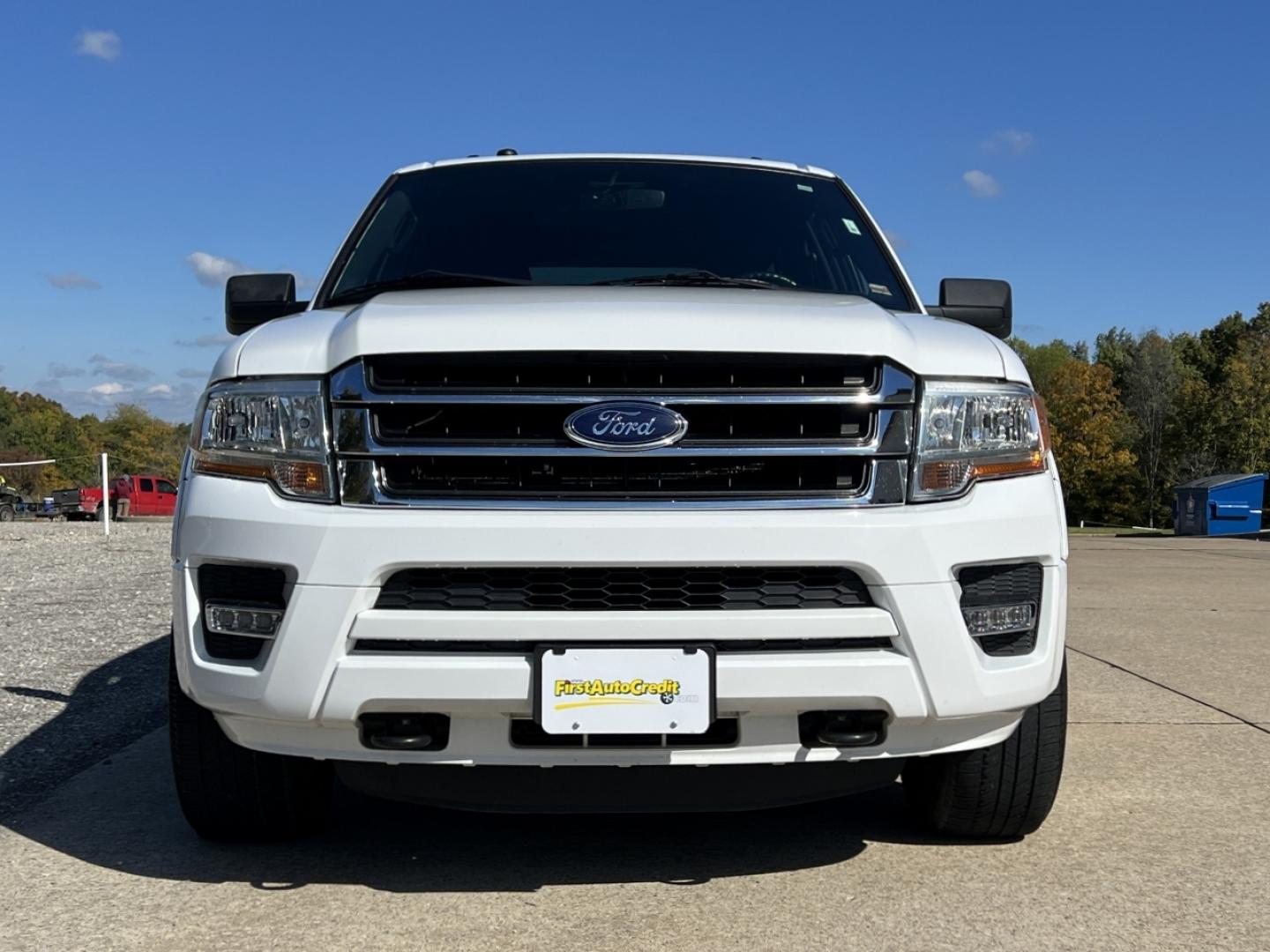 2017 WHITE /Black Cloth Ford Expedition XLT 4WD (1FMJU1JT6HE) with an 3.5L V6 engine, Automatic transmission, located at 506 S. Kingshighway, Cape Girardeau, MO, 63703, (573) 235-5000, 37.294991, -89.553635 - 2017 Ford Expedition XLT 146xxx miles 4 Wheel Drive 3.5L V6 Automatic 3rd Row Backup Camera Power Driver Seat Bluetooth Cruise Power Windows/Locks/Mirrors We have financing available and we accept trades! Fill out a credit application on our website or come by today! If you have any ques - Photo#11