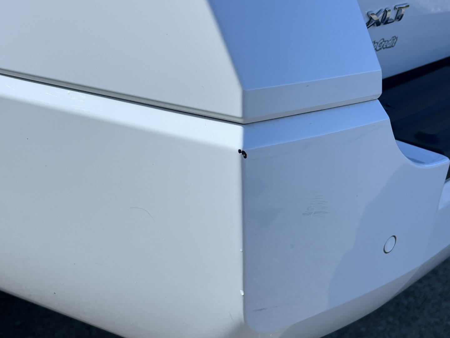 2017 WHITE /Black Cloth Ford Expedition XLT 4WD (1FMJU1JT6HE) with an 3.5L V6 engine, Automatic transmission, located at 506 S. Kingshighway, Cape Girardeau, MO, 63703, (573) 235-5000, 37.294991, -89.553635 - 2017 Ford Expedition XLT 146xxx miles 4 Wheel Drive 3.5L V6 Automatic 3rd Row Backup Camera Power Driver Seat Bluetooth Cruise Power Windows/Locks/Mirrors We have financing available and we accept trades! Fill out a credit application on our website or come by today! If you have any ques - Photo#38