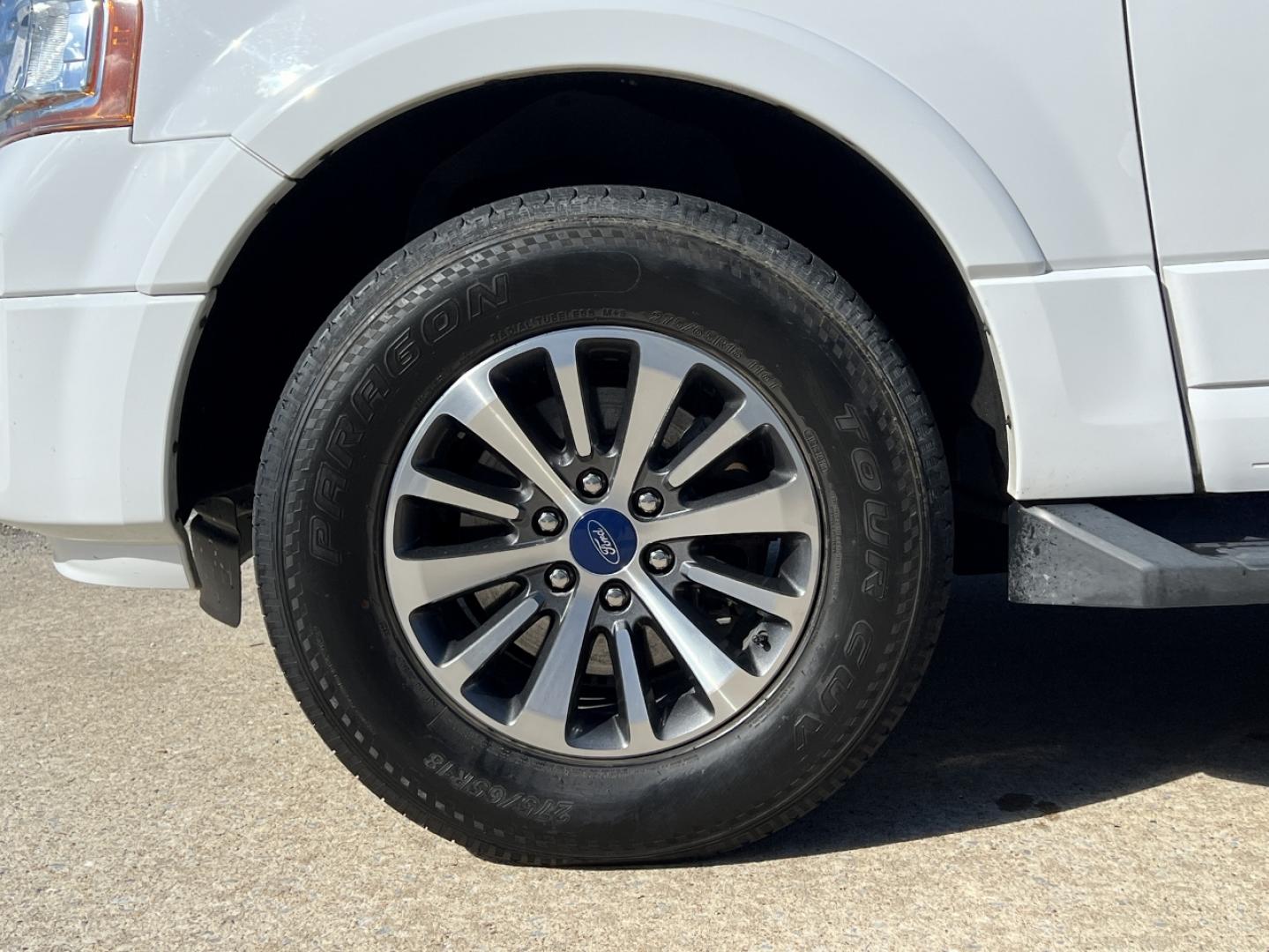 2017 WHITE /Black Cloth Ford Expedition XLT 4WD (1FMJU1JT6HE) with an 3.5L V6 engine, Automatic transmission, located at 506 S. Kingshighway, Cape Girardeau, MO, 63703, (573) 235-5000, 37.294991, -89.553635 - 2017 Ford Expedition XLT 146xxx miles 4 Wheel Drive 3.5L V6 Automatic 3rd Row Backup Camera Power Driver Seat Bluetooth Cruise Power Windows/Locks/Mirrors We have financing available and we accept trades! Fill out a credit application on our website or come by today! If you have any ques - Photo#34