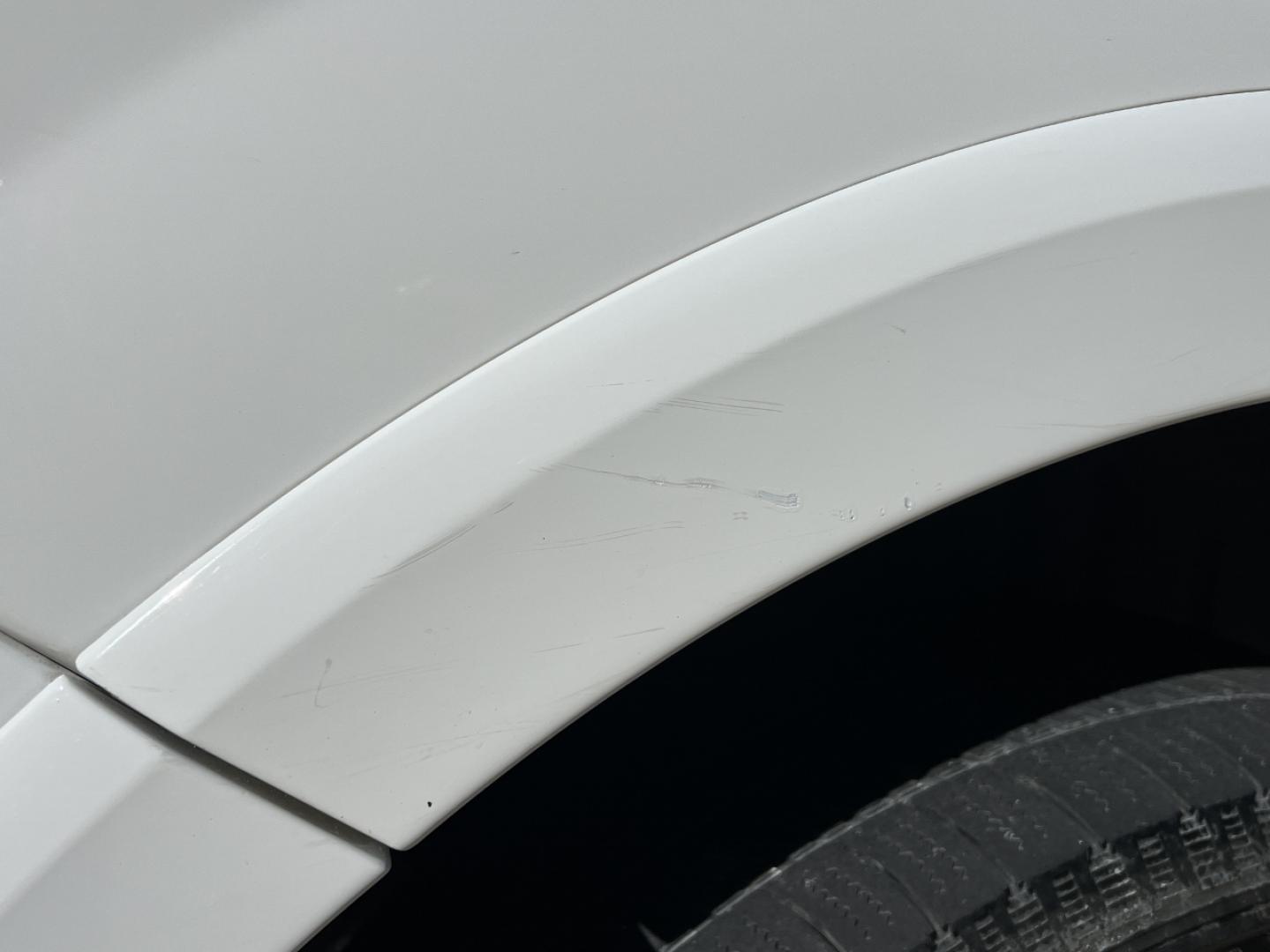 2017 WHITE /Black Cloth Ford Expedition XLT 4WD (1FMJU1JT6HE) with an 3.5L V6 engine, Automatic transmission, located at 506 S. Kingshighway, Cape Girardeau, MO, 63703, (573) 235-5000, 37.294991, -89.553635 - 2017 Ford Expedition XLT 146xxx miles 4 Wheel Drive 3.5L V6 Automatic 3rd Row Backup Camera Power Driver Seat Bluetooth Cruise Power Windows/Locks/Mirrors We have financing available and we accept trades! Fill out a credit application on our website or come by today! If you have any ques - Photo#43