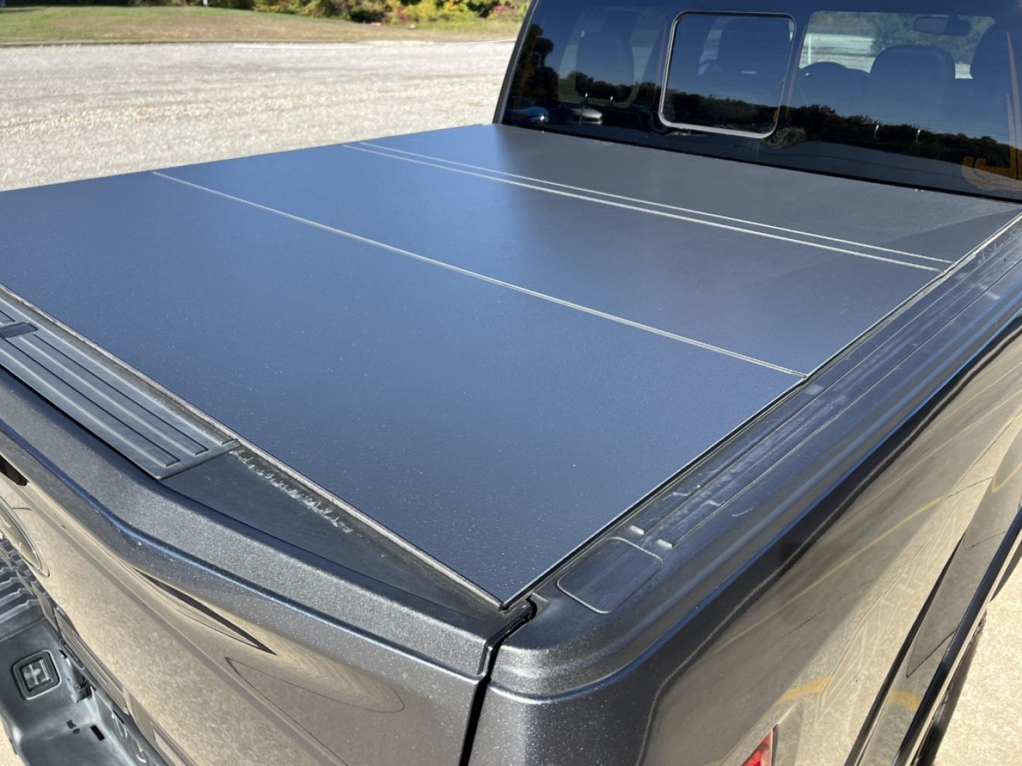 2020 GRAY /Black Leather Ford F-150 Lariat SuperCrew 6.5-ft. Bed 4WD (1FTEW1E44LF) with an 3.5L V6 TURBO engine, Automatic transmission, located at 2990 Old Orchard Rd., Jackson, MO, 63755, 37.354214, -89.612106 - 2020 Ford F-150 Lariat 134xxx miles 4x4 3.5L V6 Automatic Leather Navigation Power/Heated/Cooled Seats Heated Rear Seats Backup Camera Sunroof Bluetooth Remote Start Cruise Power Windows/Locks/Mirrors We have financing available and we accept trades! Fill out a credit application on o - Photo#24