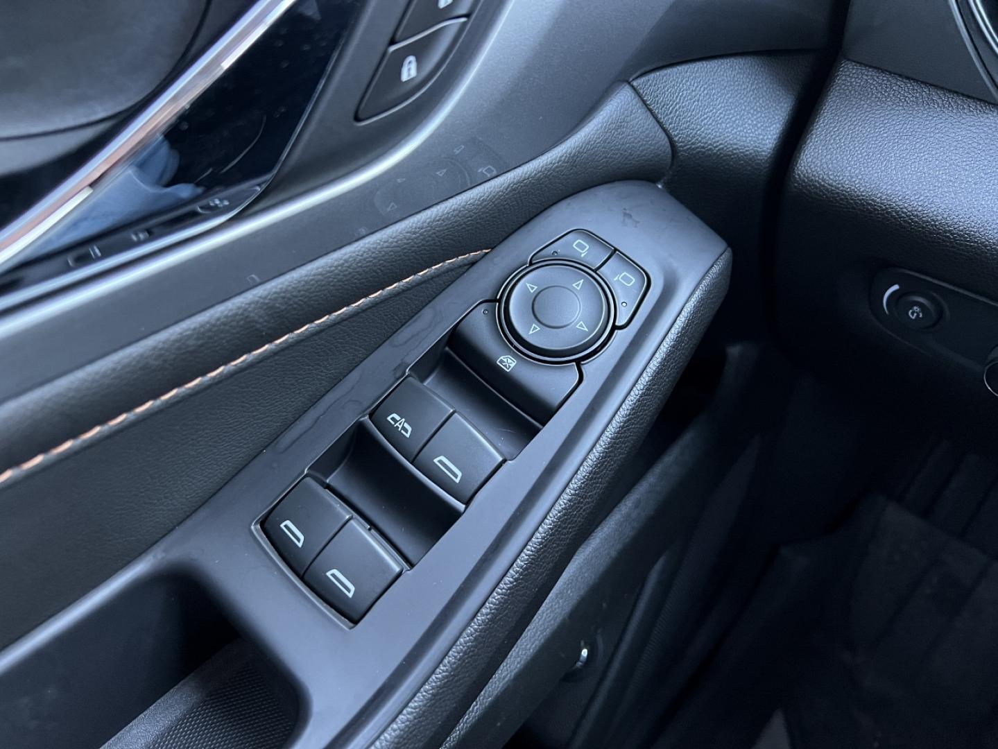 2021 SILVER /Black Cloth Chevrolet Traverse LT FWD (1GNERGKW4MJ) with an 3.6L V6 DOHC 24V engine, Automatic transmission, located at 506 S. Kingshighway, Cape Girardeau, MO, 63703, (573) 235-5000, 37.294991, -89.553635 - 2021 Chevrolet Traverse LT 1-Owner Only 37xxx miles Front Wheel Drive 3.6L V6 Automatic 3rd Row Backup Camera Power Driver Seat Heated Seats Bluetooth Remote Start Cruise Power Windows/Locks/Mirrors We have financing available and we accept trades! Fill out a credit application on our - Photo#30