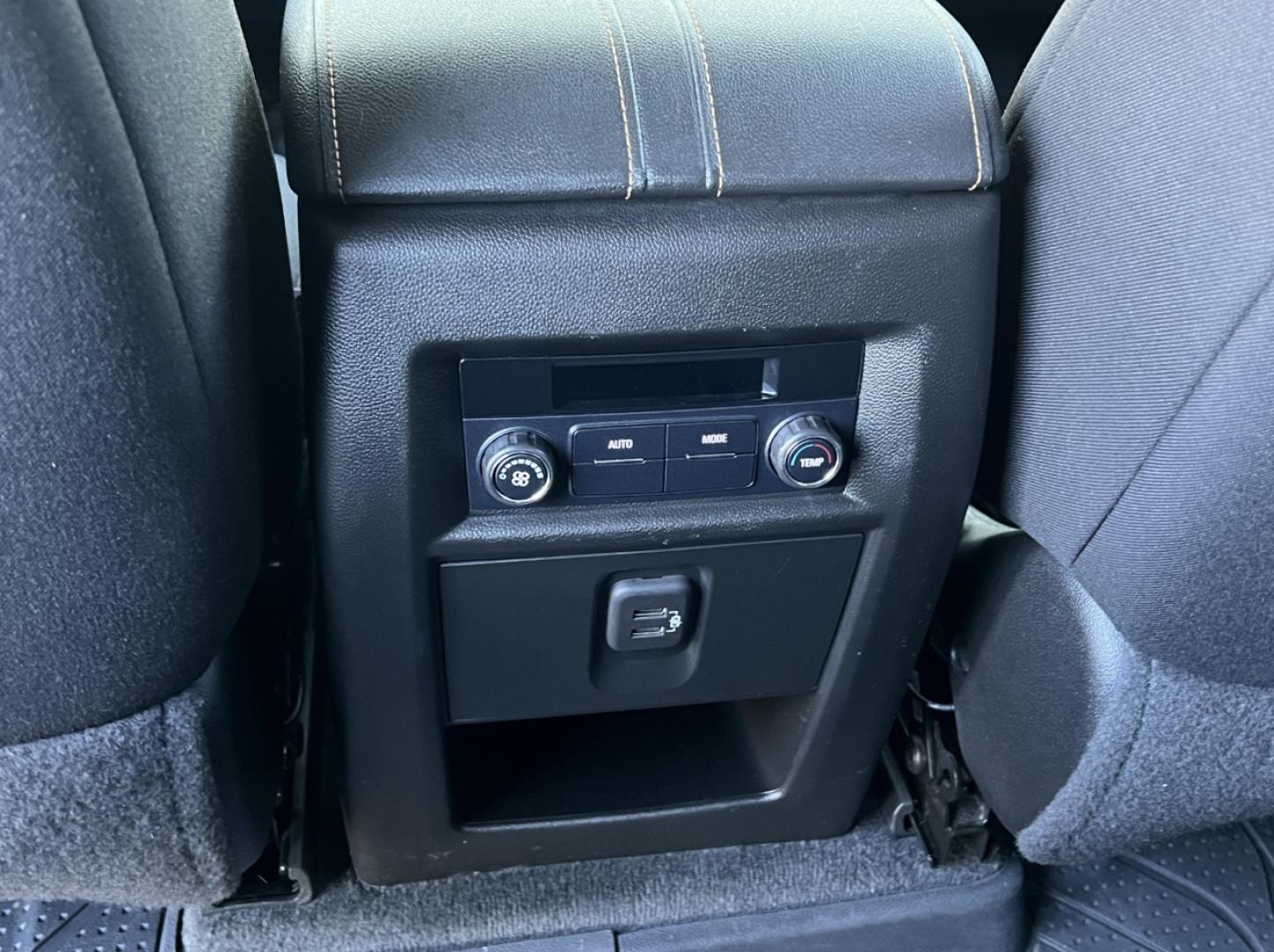 2021 SILVER /Black Cloth Chevrolet Traverse LT FWD (1GNERGKW4MJ) with an 3.6L V6 DOHC 24V engine, Automatic transmission, located at 506 S. Kingshighway, Cape Girardeau, MO, 63703, (573) 235-5000, 37.294991, -89.553635 - 2021 Chevrolet Traverse LT 1-Owner Only 37xxx miles Front Wheel Drive 3.6L V6 Automatic 3rd Row Backup Camera Power Driver Seat Heated Seats Bluetooth Remote Start Cruise Power Windows/Locks/Mirrors We have financing available and we accept trades! Fill out a credit application on our - Photo#35