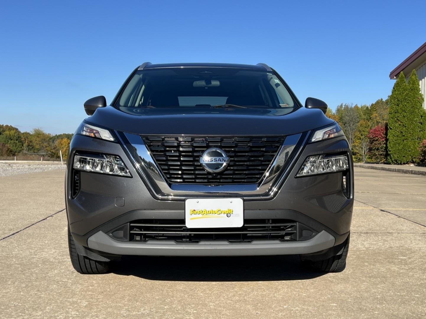 2021 GRAY /Black Leather Nissan Rogue SV AWD (5N1AT3BB8MC) with an 2.5L 4 Cyl. engine, CVT transmission, located at 2990 Old Orchard Rd., Jackson, MO, 63755, 37.354214, -89.612106 - 2021 Nissan Rogue SV 1-Owner 71xxx miles All Wheel Drive 2.5L 4 Cyl. Automatic Leather Backup Camera Power Driver Seat Heated Seats Heated Steering Wheel Sunroof Bluetooth Remote Start Cruise Power Windows/Locks/Mirrors We have financing available and we accept trades! Fill out a cre - Photo#13
