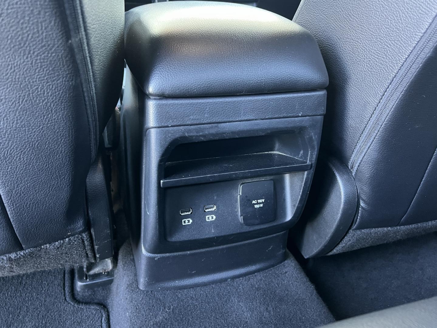 2019 BLACK /Black Leather Ford Ranger XLT SuperCrew 4WD (1FTER4FH9KL) with an 2.3L 4 Cyl. engine, Automatic transmission, located at 2990 Old Orchard Rd., Jackson, MO, 63755, 37.354214, -89.612106 - ** SALVAGE TITLE ** 2019 Ford Ranger XLT 96xxx miles 4x4 2.3L 4 Cyl. Automatic Leather Navigation Power/Heated Seats Backup Camera Bluetooth Remote Start Cruise Power Windows/Locks/Mirrors We have financing available and we accept trades! Fill out a credit application on our website or - Photo#32