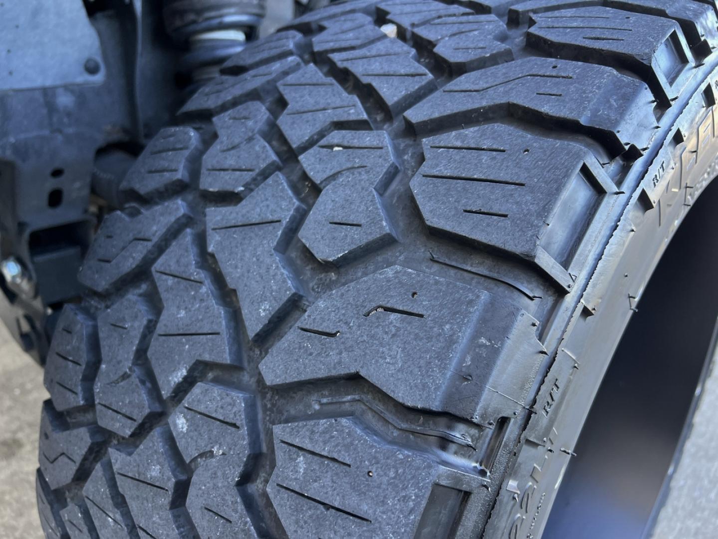 2019 BLACK /Black Leather Ford Ranger XLT SuperCrew 4WD (1FTER4FH9KL) with an 2.3L 4 Cyl. engine, Automatic transmission, located at 2990 Old Orchard Rd., Jackson, MO, 63755, 37.354214, -89.612106 - ** SALVAGE TITLE ** 2019 Ford Ranger XLT 96xxx miles 4x4 2.3L 4 Cyl. Automatic Leather Navigation Power/Heated Seats Backup Camera Bluetooth Remote Start Cruise Power Windows/Locks/Mirrors We have financing available and we accept trades! Fill out a credit application on our website or - Photo#35