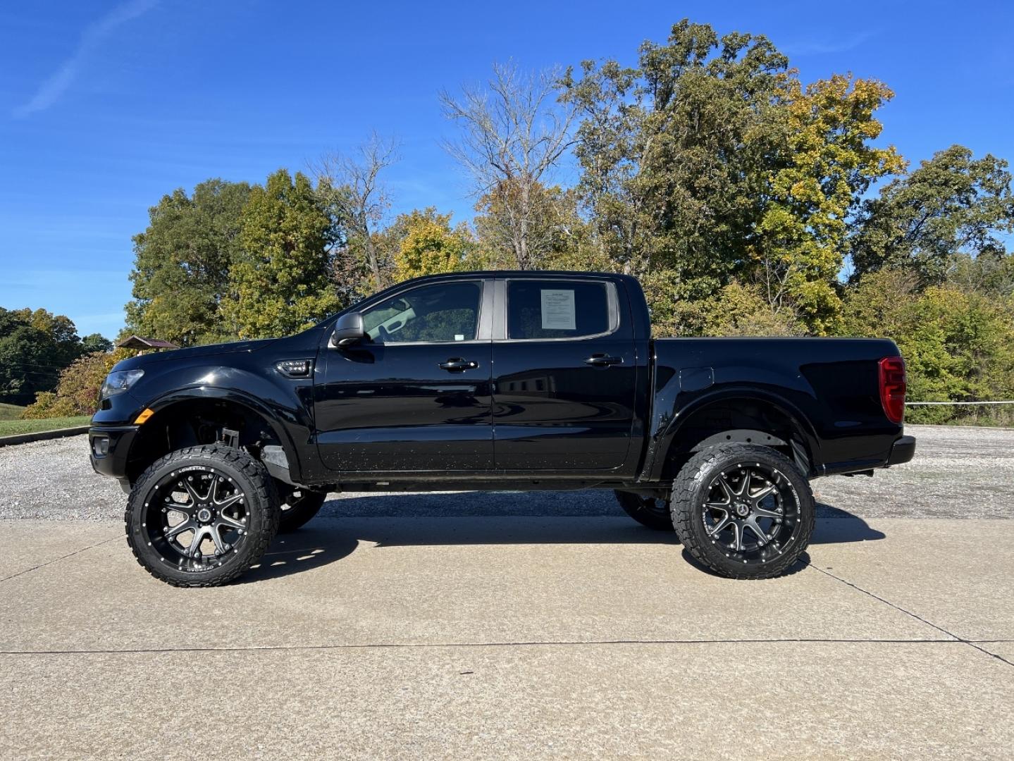 2019 BLACK /Black Leather Ford Ranger XLT SuperCrew 4WD (1FTER4FH9KL) with an 2.3L 4 Cyl. engine, Automatic transmission, located at 2990 Old Orchard Rd., Jackson, MO, 63755, 37.354214, -89.612106 - ** SALVAGE TITLE ** 2019 Ford Ranger XLT 96xxx miles 4x4 2.3L 4 Cyl. Automatic Leather Navigation Power/Heated Seats Backup Camera Bluetooth Remote Start Cruise Power Windows/Locks/Mirrors We have financing available and we accept trades! Fill out a credit application on our website or - Photo#9