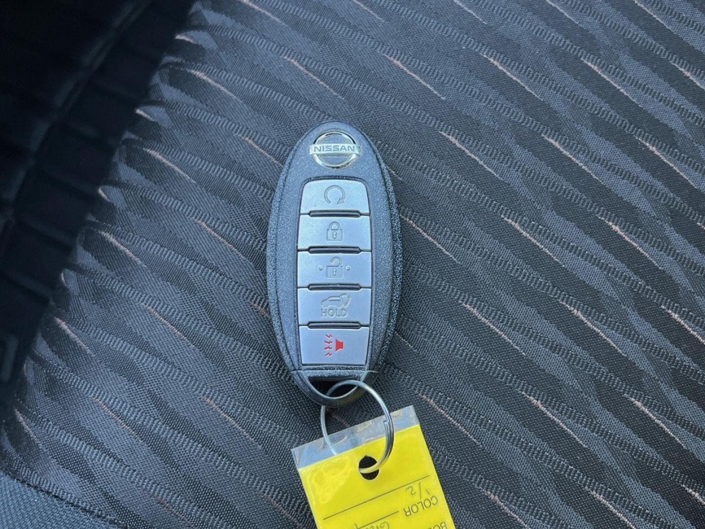 2018 GRAY /Black Cloth Nissan Rogue SV AWD (5N1AT2MV8JC) with an 2.5L 4 Cyl. engine, CVT transmission, located at 2990 Old Orchard Rd., Jackson, MO, 63755, 37.354214, -89.612106 - 2018 Nissan Rogue SV 115xxx miles All Wheel Drive 2.5L 4 Cyl. Automatic Backup Camera Heated Seats Power Driver Seat Bluetooth Remote Start Cruise Power Windows/Locks/Mirrors We have financing available and we accept trades! Fill out a credit application on our website or come by today! - Photo#5