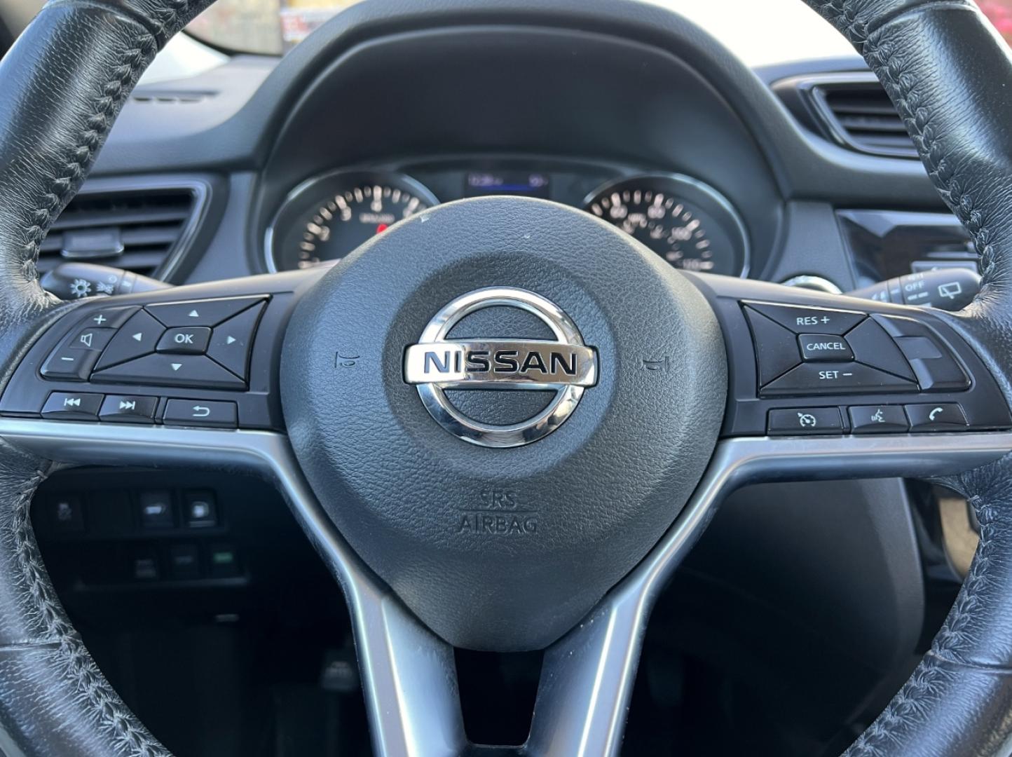2018 GRAY /Black Cloth Nissan Rogue SV AWD (5N1AT2MV8JC) with an 2.5L 4 Cyl. engine, CVT transmission, located at 2990 Old Orchard Rd., Jackson, MO, 63755, 37.354214, -89.612106 - 2018 Nissan Rogue SV 115xxx miles All Wheel Drive 2.5L 4 Cyl. Automatic Backup Camera Heated Seats Power Driver Seat Bluetooth Remote Start Cruise Power Windows/Locks/Mirrors We have financing available and we accept trades! Fill out a credit application on our website or come by today! - Photo#22