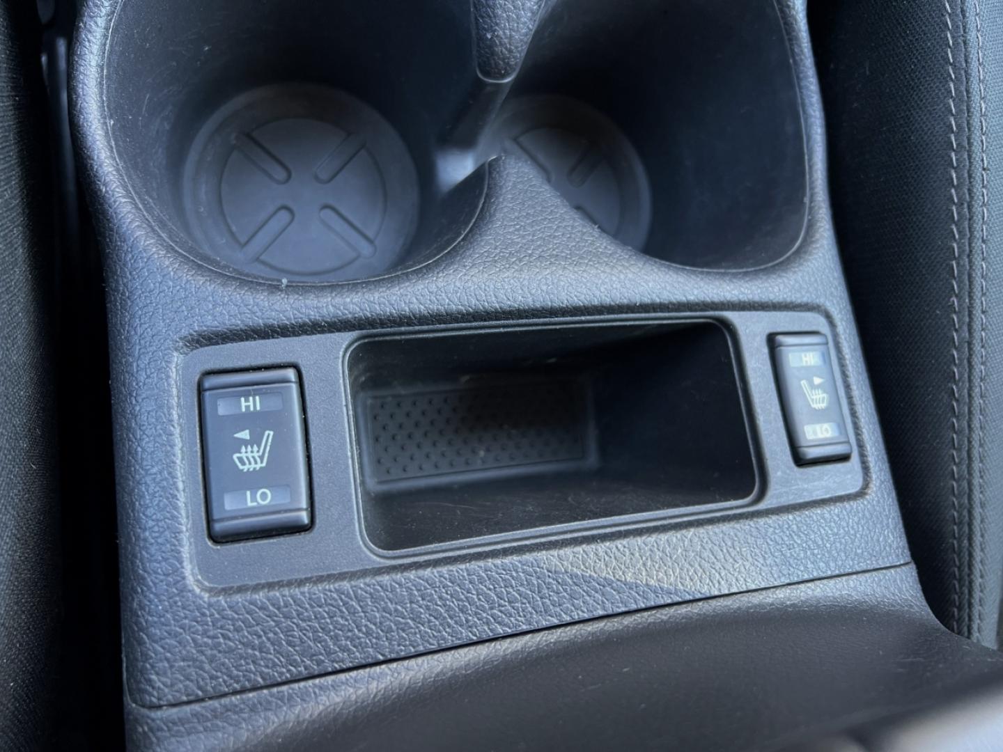 2018 GRAY /Black Cloth Nissan Rogue SV AWD (5N1AT2MV8JC) with an 2.5L 4 Cyl. engine, CVT transmission, located at 2990 Old Orchard Rd., Jackson, MO, 63755, 37.354214, -89.612106 - 2018 Nissan Rogue SV 115xxx miles All Wheel Drive 2.5L 4 Cyl. Automatic Backup Camera Heated Seats Power Driver Seat Bluetooth Remote Start Cruise Power Windows/Locks/Mirrors We have financing available and we accept trades! Fill out a credit application on our website or come by today! - Photo#3