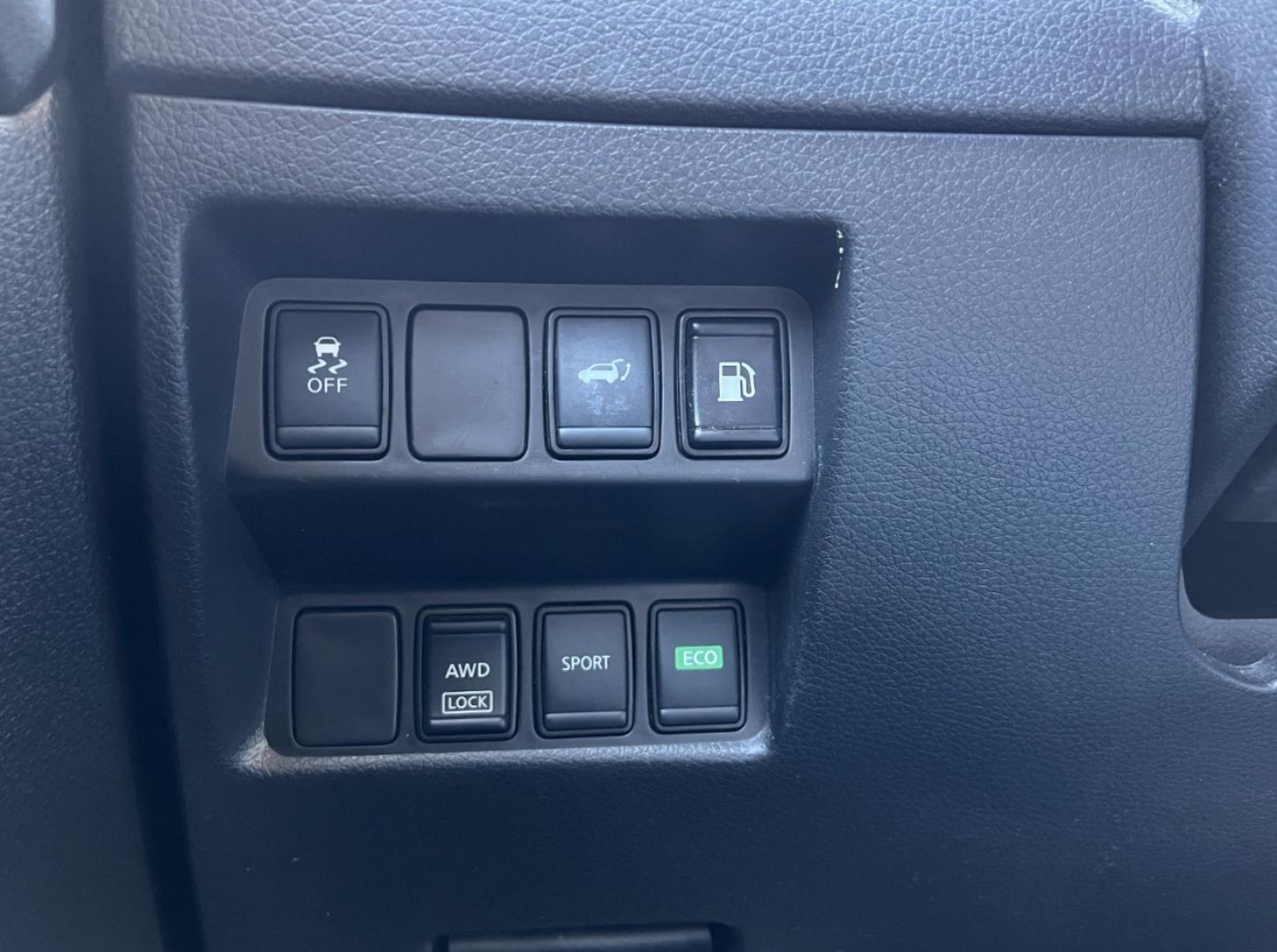 2018 GRAY /Black Cloth Nissan Rogue SV AWD (5N1AT2MV8JC) with an 2.5L 4 Cyl. engine, CVT transmission, located at 2990 Old Orchard Rd., Jackson, MO, 63755, 37.354214, -89.612106 - 2018 Nissan Rogue SV 115xxx miles All Wheel Drive 2.5L 4 Cyl. Automatic Backup Camera Heated Seats Power Driver Seat Bluetooth Remote Start Cruise Power Windows/Locks/Mirrors We have financing available and we accept trades! Fill out a credit application on our website or come by today! - Photo#30