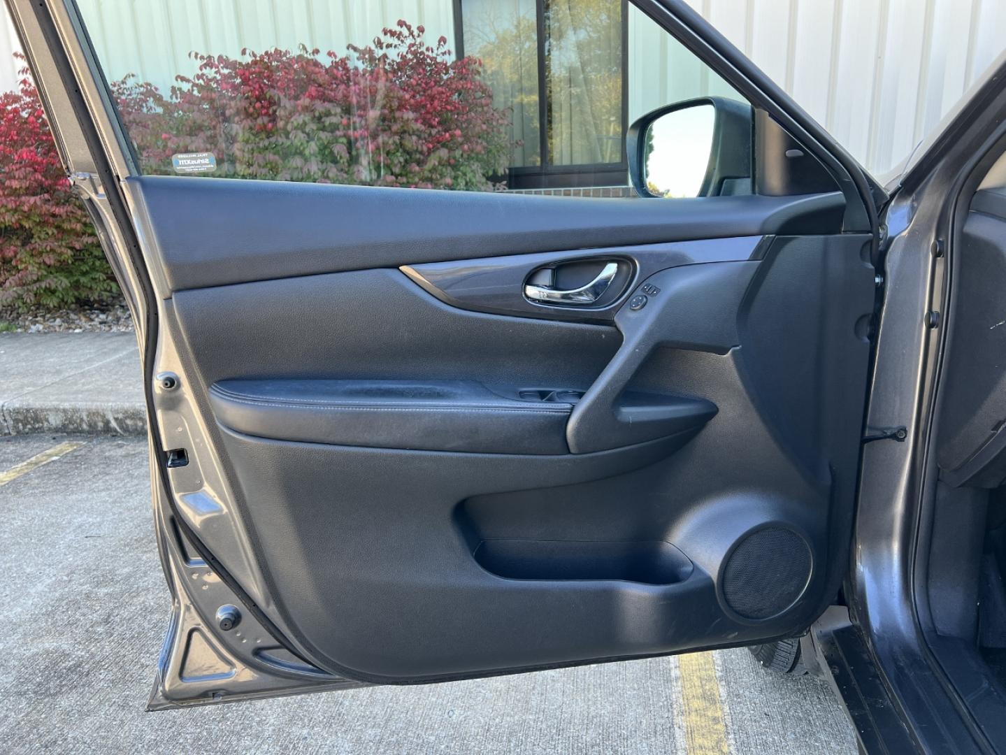 2018 GRAY /Black Cloth Nissan Rogue SV AWD (5N1AT2MV8JC) with an 2.5L 4 Cyl. engine, CVT transmission, located at 2990 Old Orchard Rd., Jackson, MO, 63755, 37.354214, -89.612106 - 2018 Nissan Rogue SV 115xxx miles All Wheel Drive 2.5L 4 Cyl. Automatic Backup Camera Heated Seats Power Driver Seat Bluetooth Remote Start Cruise Power Windows/Locks/Mirrors We have financing available and we accept trades! Fill out a credit application on our website or come by today! - Photo#13