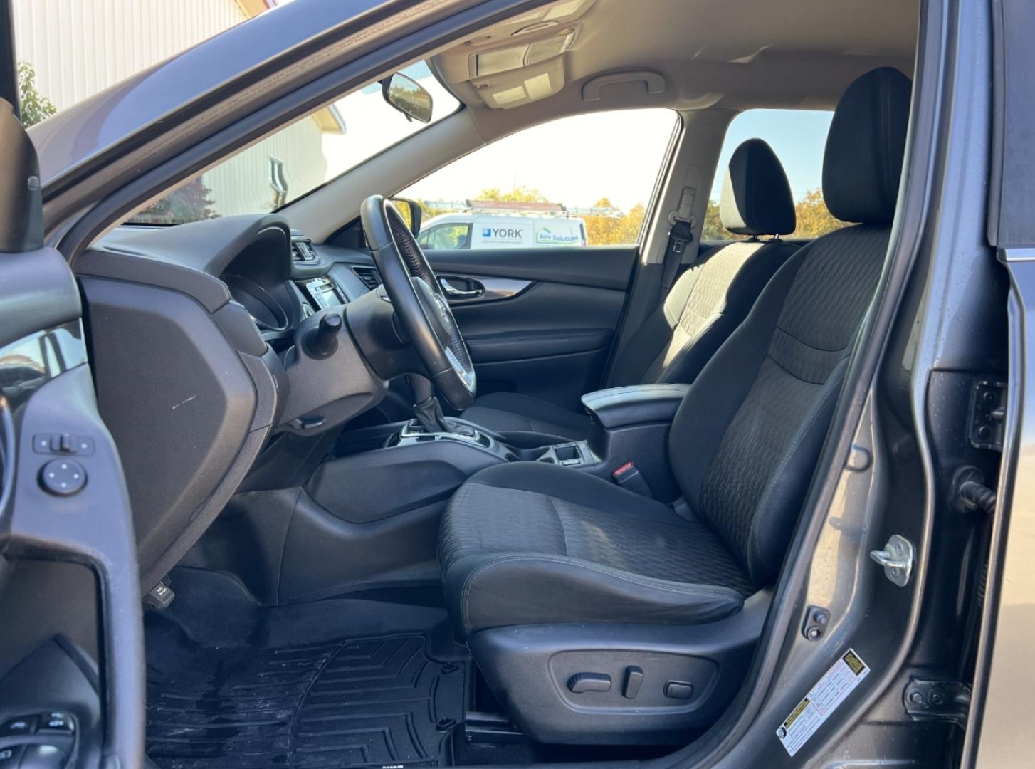 2018 GRAY /Black Cloth Nissan Rogue SV AWD (5N1AT2MV8JC) with an 2.5L 4 Cyl. engine, CVT transmission, located at 2990 Old Orchard Rd., Jackson, MO, 63755, 37.354214, -89.612106 - 2018 Nissan Rogue SV 115xxx miles All Wheel Drive 2.5L 4 Cyl. Automatic Backup Camera Heated Seats Power Driver Seat Bluetooth Remote Start Cruise Power Windows/Locks/Mirrors We have financing available and we accept trades! Fill out a credit application on our website or come by today! - Photo#14