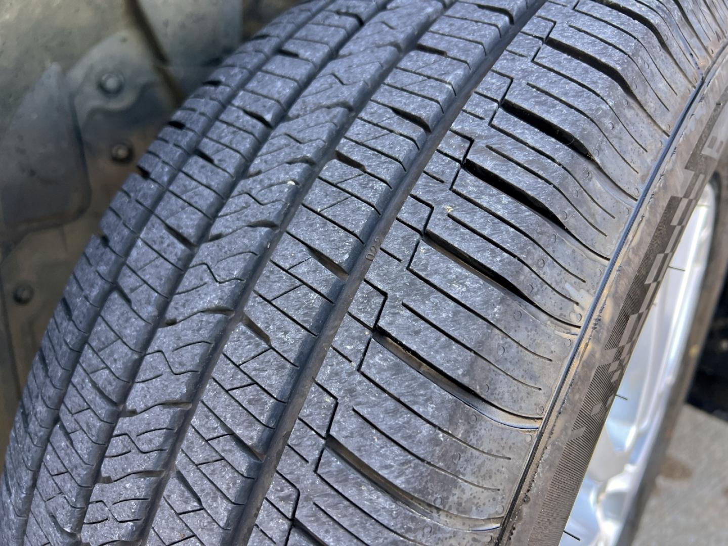 2018 GRAY /Black Cloth Nissan Rogue SV AWD (5N1AT2MV8JC) with an 2.5L 4 Cyl. engine, CVT transmission, located at 2990 Old Orchard Rd., Jackson, MO, 63755, 37.354214, -89.612106 - 2018 Nissan Rogue SV 115xxx miles All Wheel Drive 2.5L 4 Cyl. Automatic Backup Camera Heated Seats Power Driver Seat Bluetooth Remote Start Cruise Power Windows/Locks/Mirrors We have financing available and we accept trades! Fill out a credit application on our website or come by today! - Photo#34