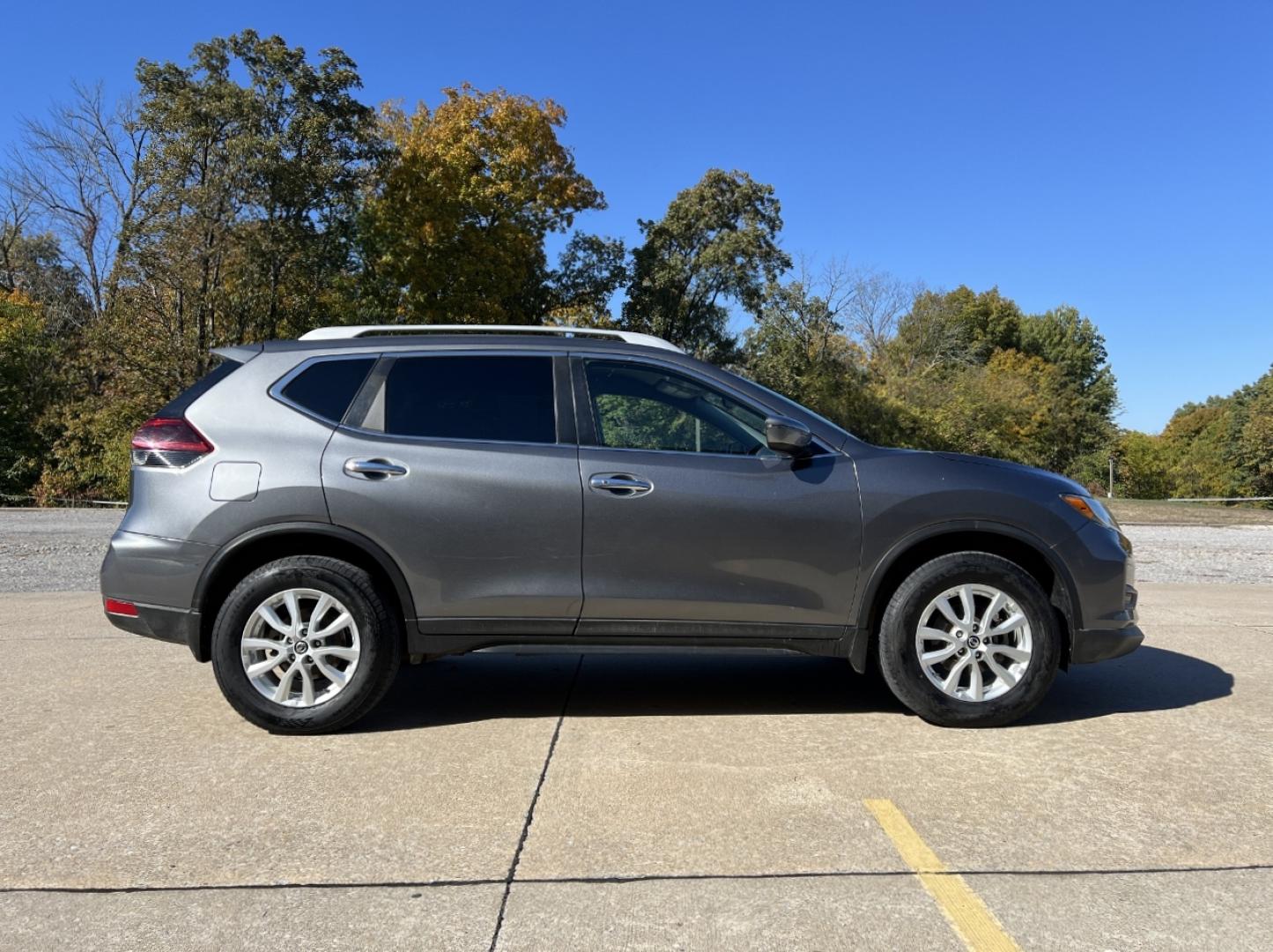 2018 GRAY /Black Cloth Nissan Rogue SV AWD (5N1AT2MV8JC) with an 2.5L 4 Cyl. engine, CVT transmission, located at 2990 Old Orchard Rd., Jackson, MO, 63755, 37.354214, -89.612106 - 2018 Nissan Rogue SV 115xxx miles All Wheel Drive 2.5L 4 Cyl. Automatic Backup Camera Heated Seats Power Driver Seat Bluetooth Remote Start Cruise Power Windows/Locks/Mirrors We have financing available and we accept trades! Fill out a credit application on our website or come by today! - Photo#8