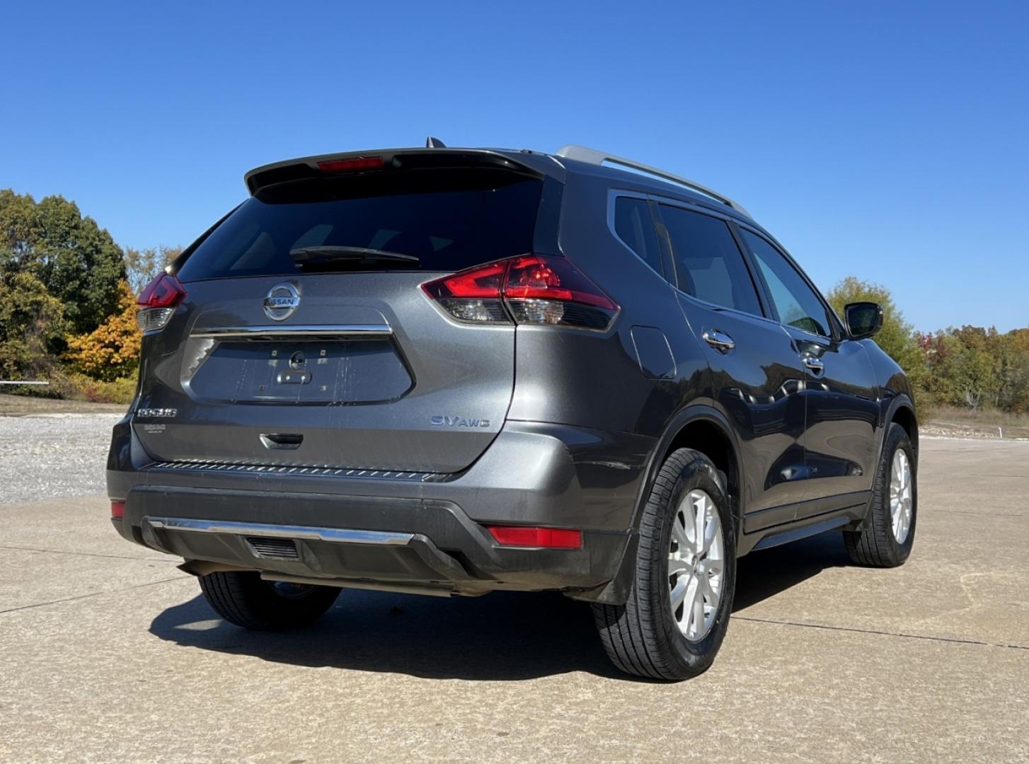 2018 GRAY /Black Cloth Nissan Rogue SV AWD (5N1AT2MV8JC) with an 2.5L 4 Cyl. engine, CVT transmission, located at 2990 Old Orchard Rd., Jackson, MO, 63755, 37.354214, -89.612106 - 2018 Nissan Rogue SV 115xxx miles All Wheel Drive 2.5L 4 Cyl. Automatic Backup Camera Heated Seats Power Driver Seat Bluetooth Remote Start Cruise Power Windows/Locks/Mirrors We have financing available and we accept trades! Fill out a credit application on our website or come by today! - Photo#9
