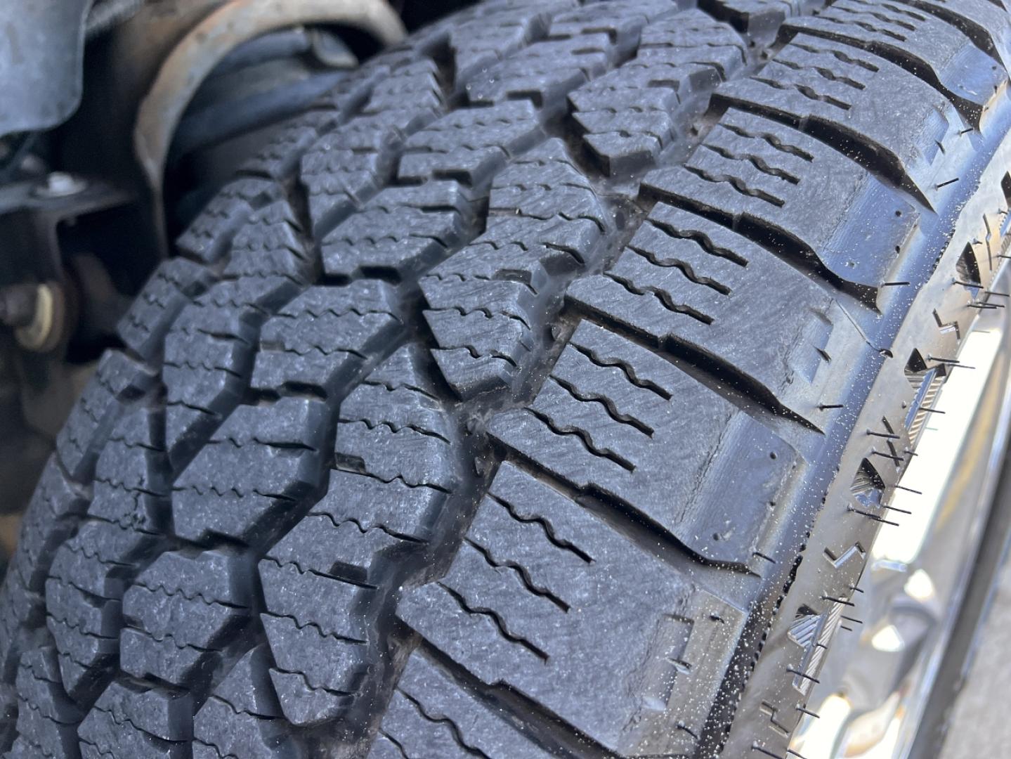 2014 BLACK /Black Leather Chevrolet Tahoe LTZ 4WD (1GNSKCE07ER) with an 5.3L V8 OHV 16V FFV engine, Automatic transmission, located at 2990 Old Orchard Rd., Jackson, MO, 63755, 37.354214, -89.612106 - 2014 Chevrolet Tahoe 1500 LTZ 155xxx miles 4 Wheel Drive 5.3L V8 Automatic Leather 3rd Row Navigation Rear Entertainment Backup Camera Power/Heated/Cooled Seats Heated Rear Seats Heated Steering Wheel Sunroof Remote Start Cruise Power Windows/Locks/Mirrors We have financing availabl - Photo#39