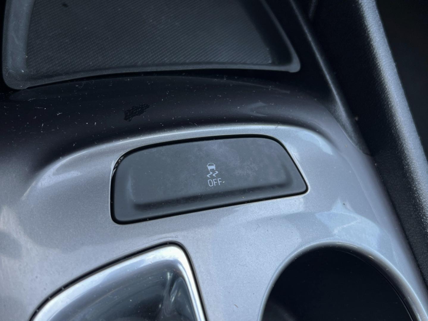 2019 SILVER /Black Cloth Chevrolet Malibu LS (1G1ZC5ST8KF) with an 1.5L 4 Cyl. engine, Automatic transmission, located at 2990 Old Orchard Rd., Jackson, MO, 63755, 37.354214, -89.612106 - 2019 Chevrolet Malibu LS 1-Owner 90xxx miles Front Wheel Drive 1.5L 4 Cyl. Automatic Backup Camera Bluetooth Cruise Power Windows/Locks/Mirrors We have financing available and we accept trades! Fill out a credit application on our website or come by today! If you have any questions, give - Photo#22